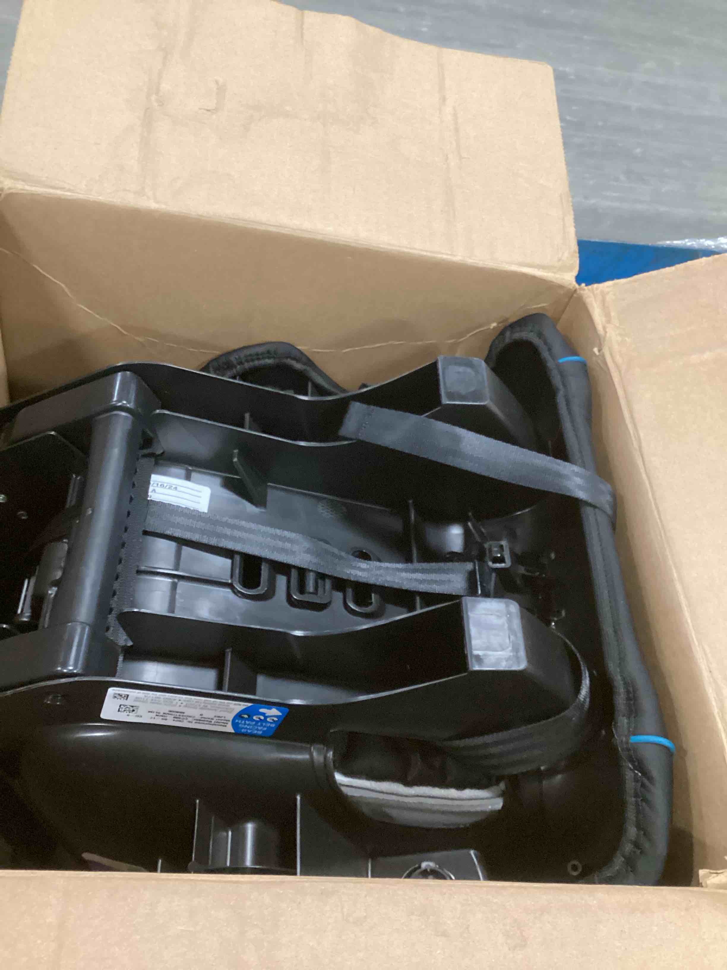 https://s3.amazonaws.com/lotting-images-prod/bidfta/TEA1506280_1736886020334.jpeg