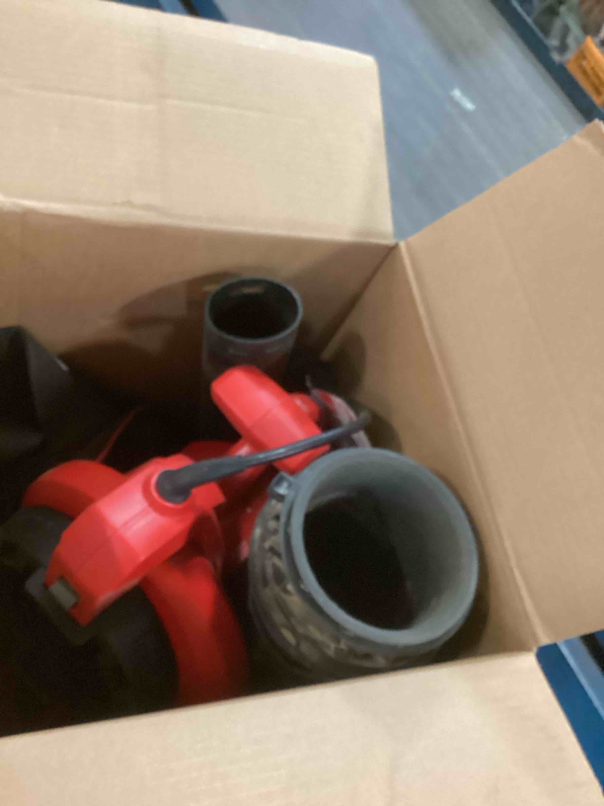 https://s3.amazonaws.com/lotting-images-prod/bidfta/TEA1507235_1734706099560.jpeg