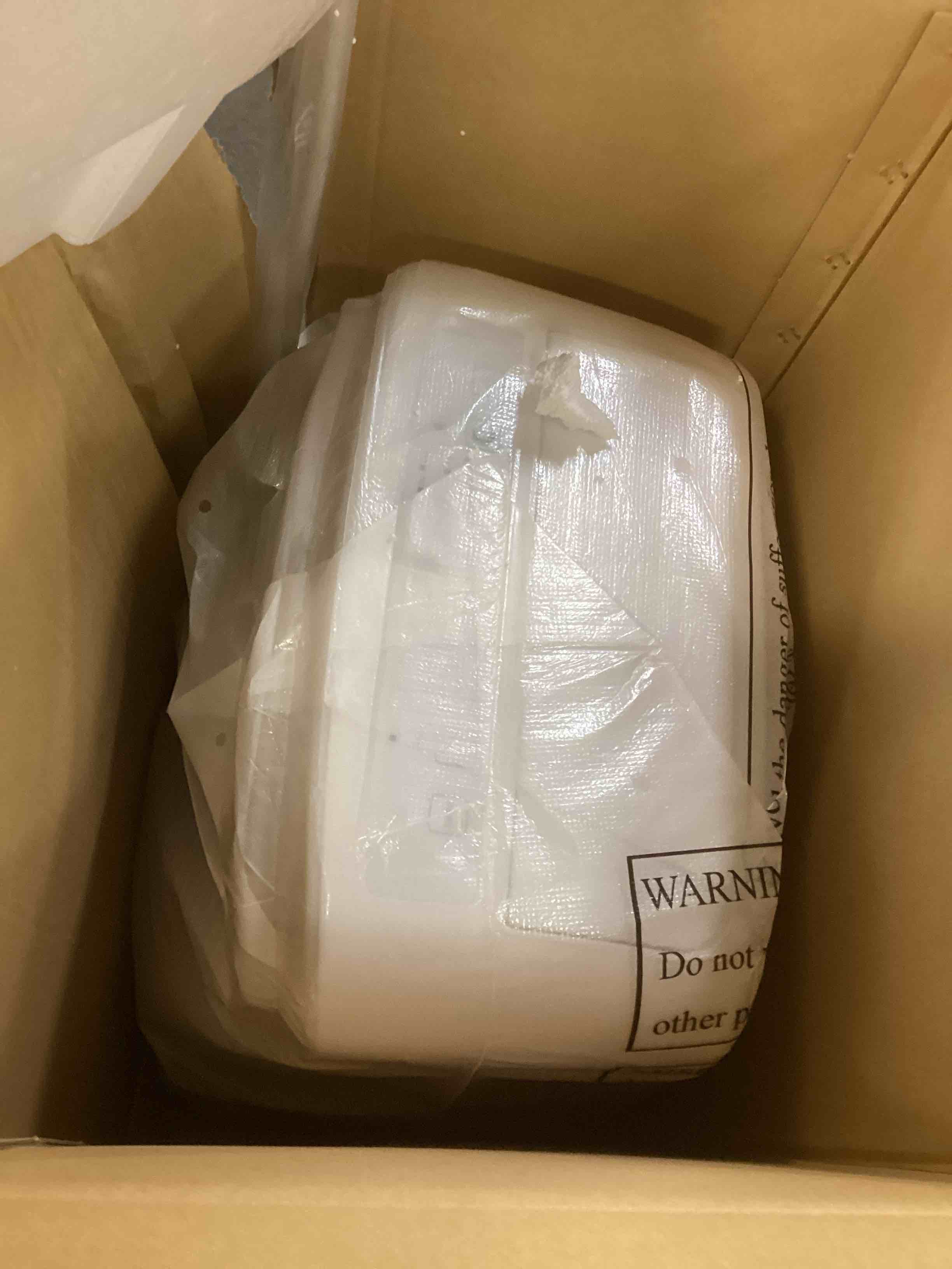 https://s3.amazonaws.com/lotting-images-prod/bidfta/TEA1507460_1734967481480.jpeg