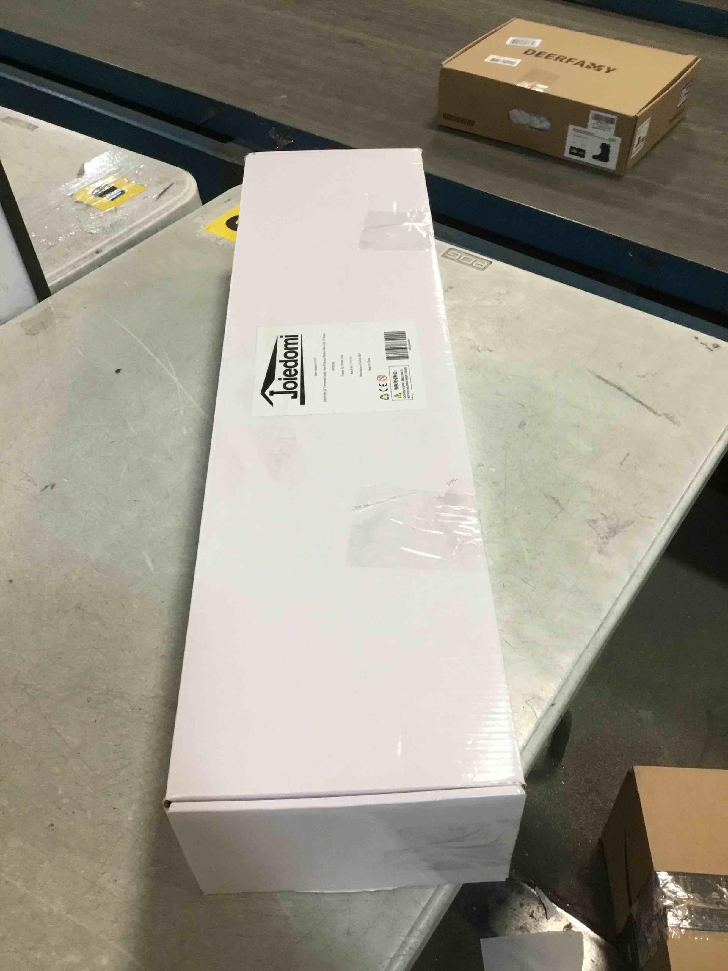 https://s3.amazonaws.com/lotting-images-prod/bidfta/TEA1507702_1735164703534.jpeg