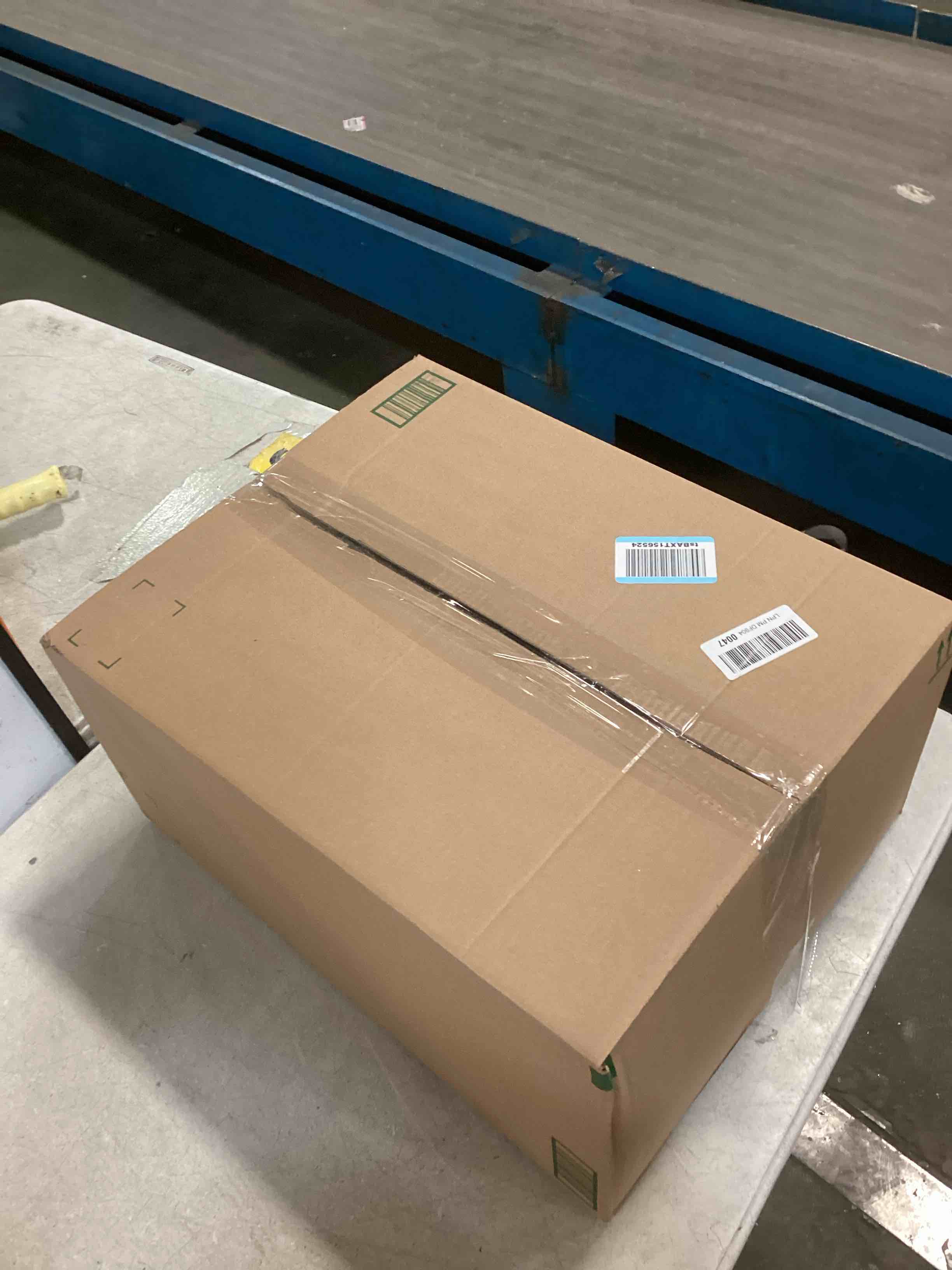 https://s3.amazonaws.com/lotting-images-prod/bidfta/TEA1508347_1735867202850.jpeg
