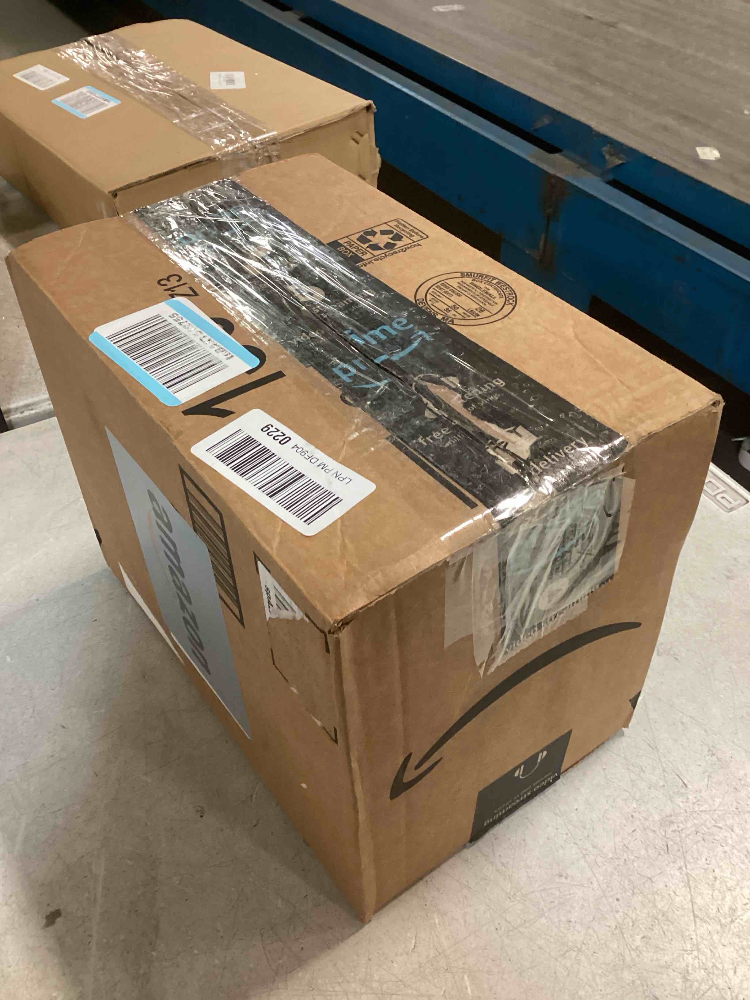 https://s3.amazonaws.com/lotting-images-prod/bidfta/TEA1508434_1735881645111.jpeg