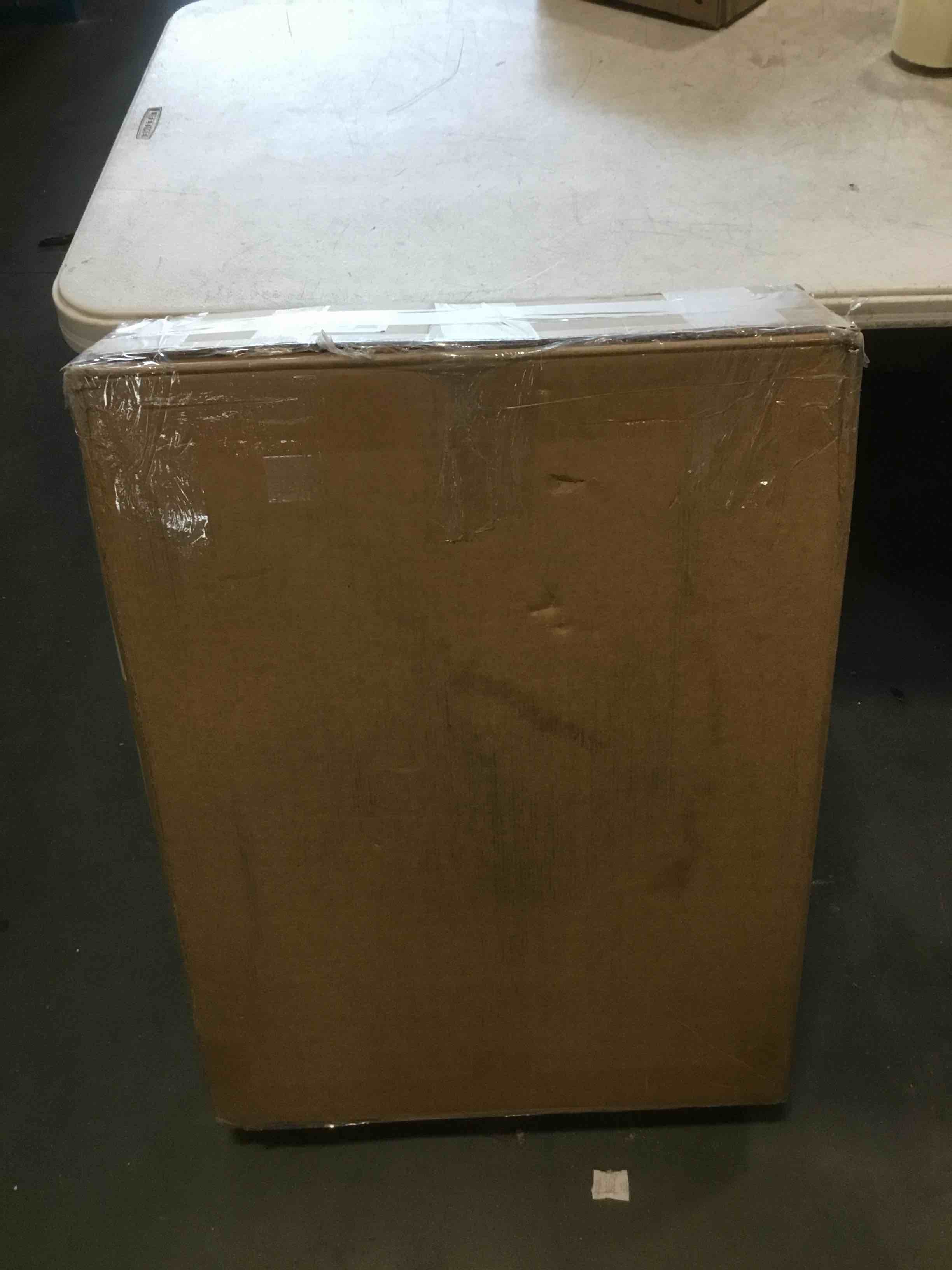 https://s3.amazonaws.com/lotting-images-prod/bidfta/TEA1508620_1737121872081.jpeg