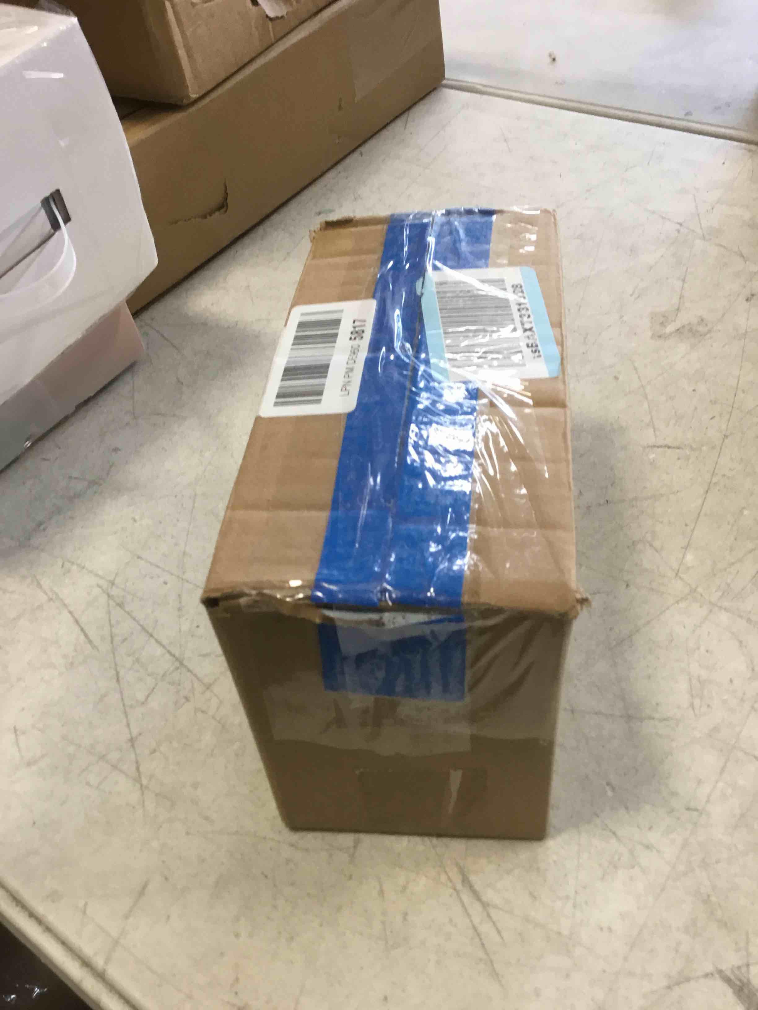 https://s3.amazonaws.com/lotting-images-prod/bidfta/TEA1508722_1737135847833.jpeg