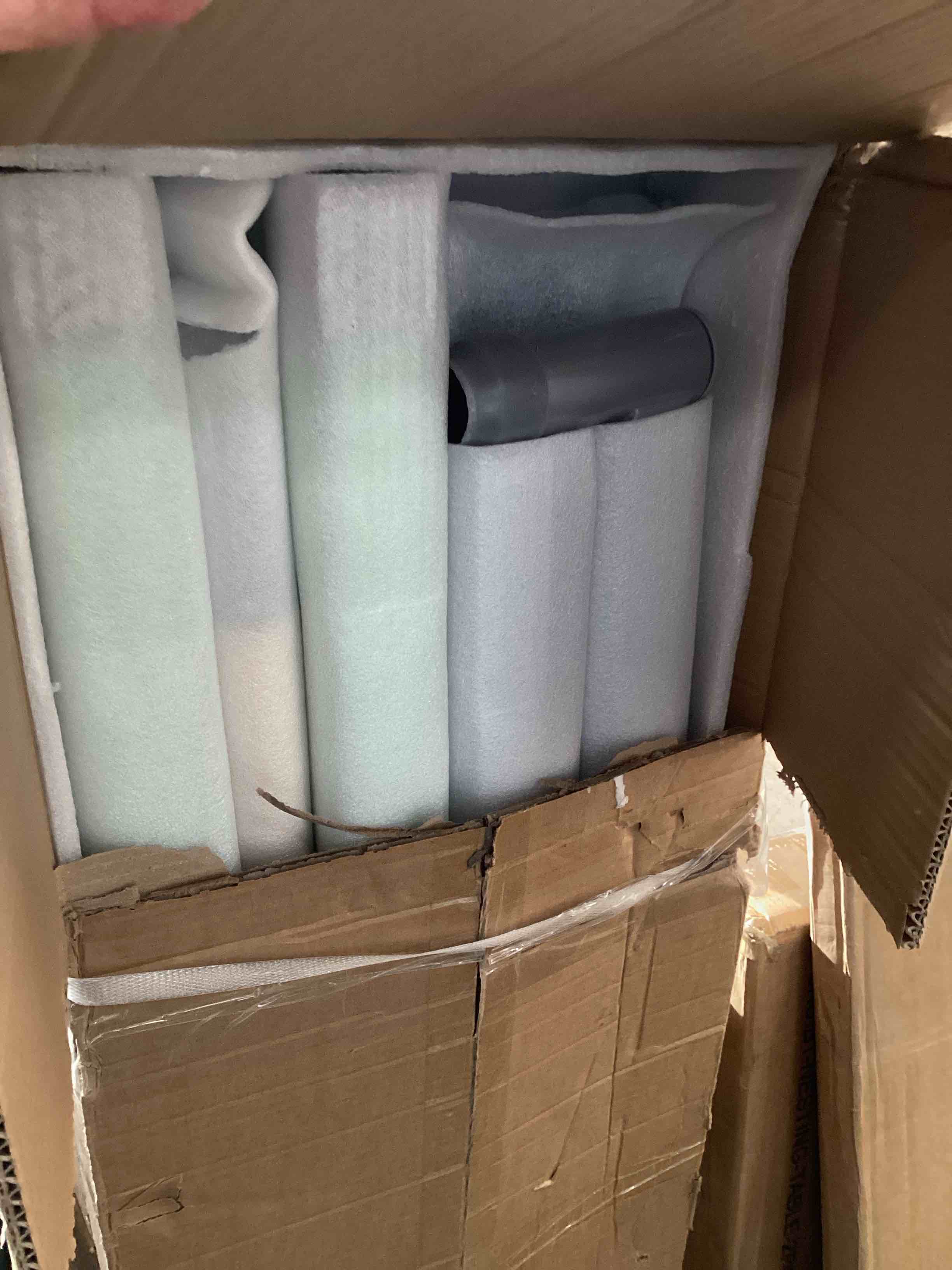 https://s3.amazonaws.com/lotting-images-prod/bidfta/TEA1509011_1738073352535.jpeg