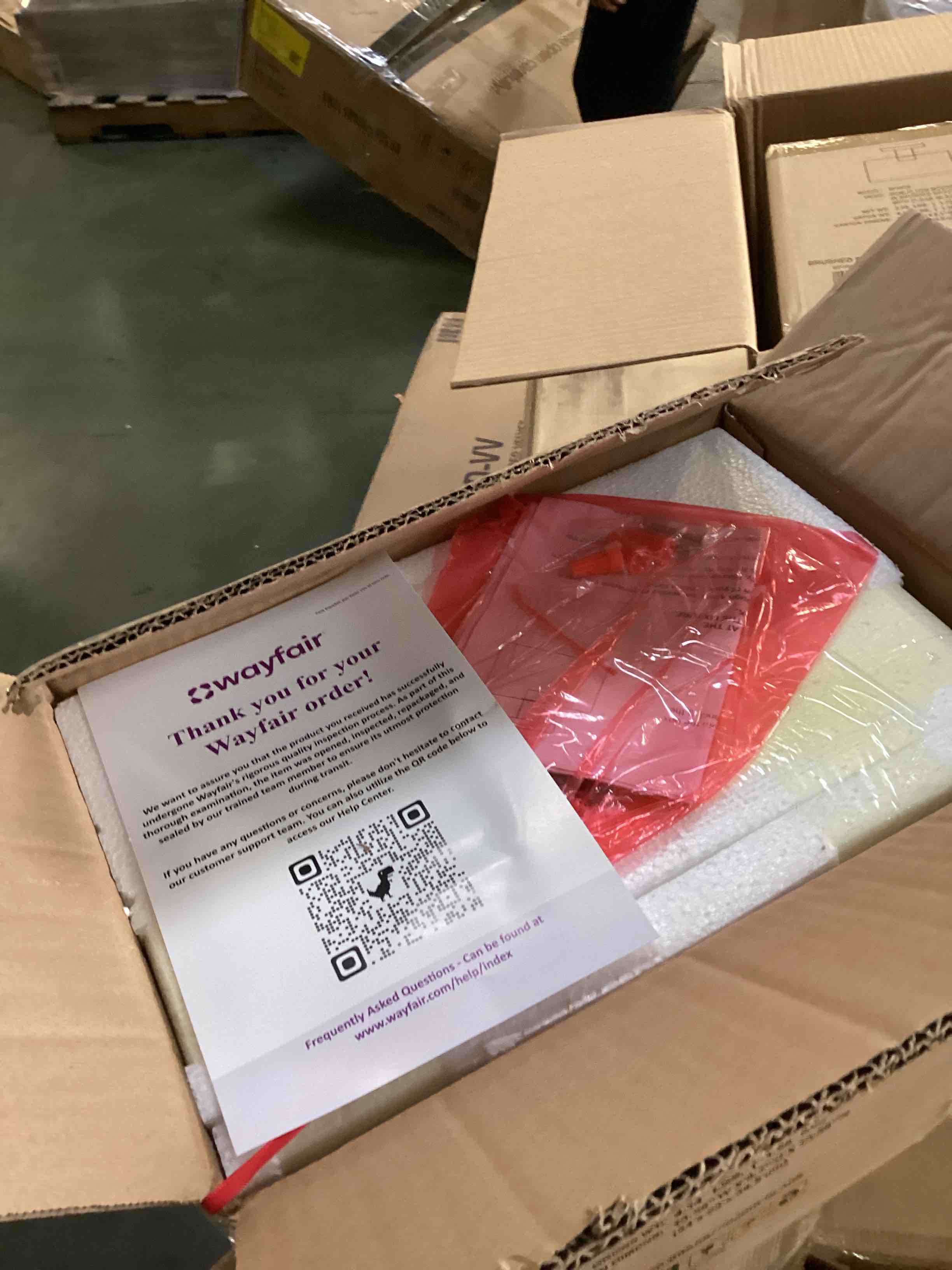 https://s3.amazonaws.com/lotting-images-prod/bidfta/TEA1509790_1738598220057.jpeg