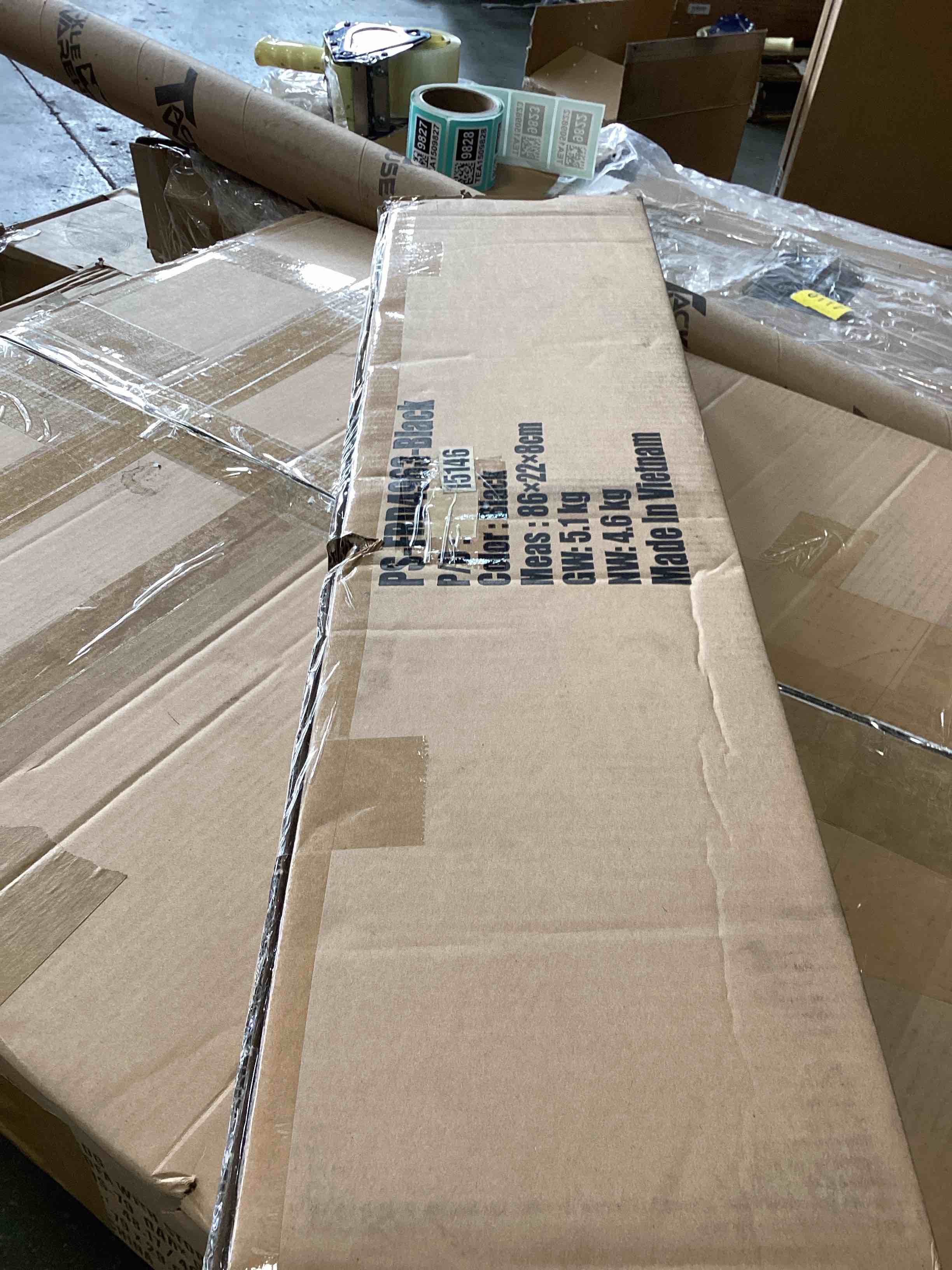 https://s3.amazonaws.com/lotting-images-prod/bidfta/TEA1509811_1738601483779.jpeg