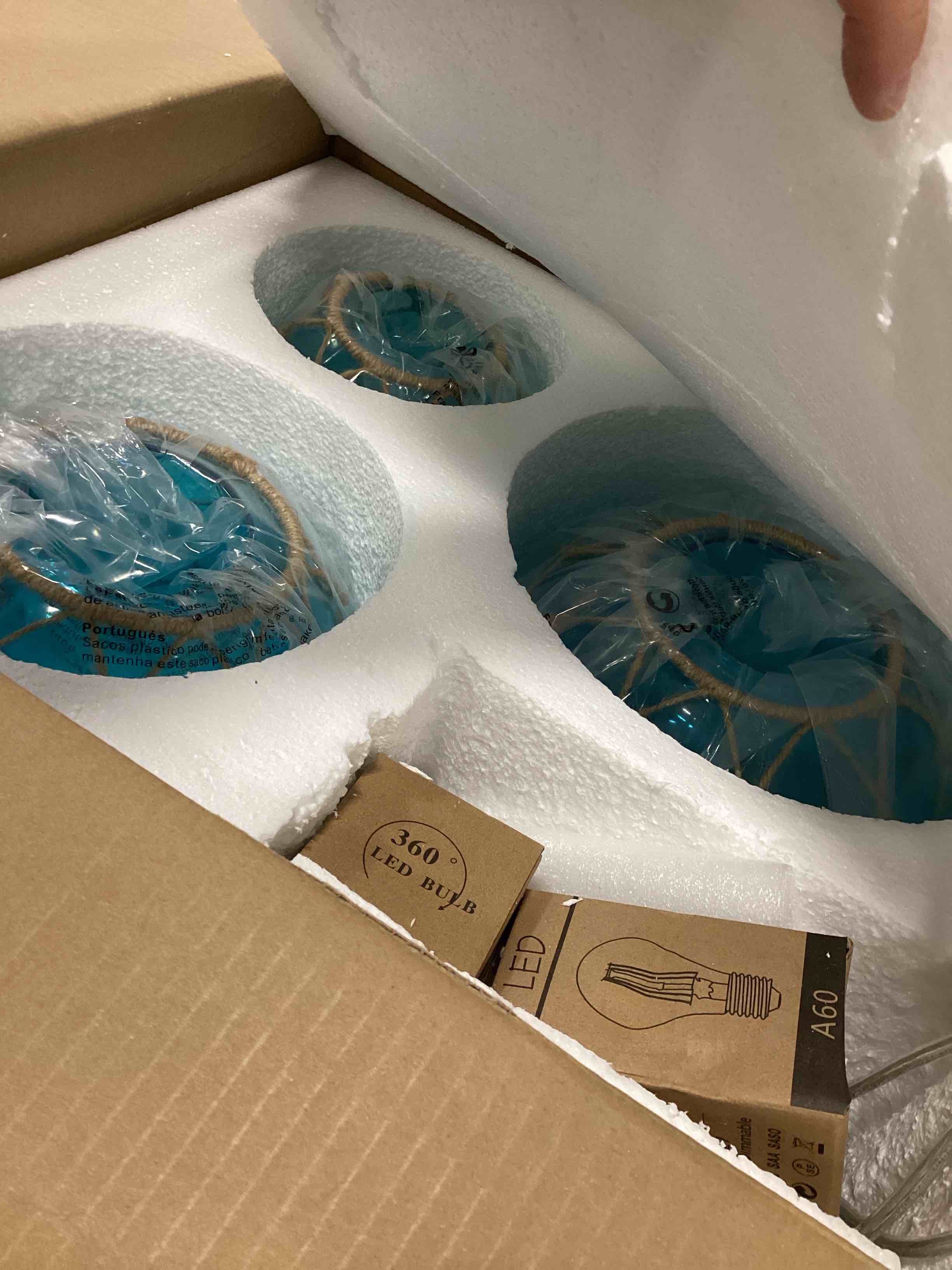https://s3.amazonaws.com/lotting-images-prod/bidfta/TEA1509907_1738675114001.jpeg