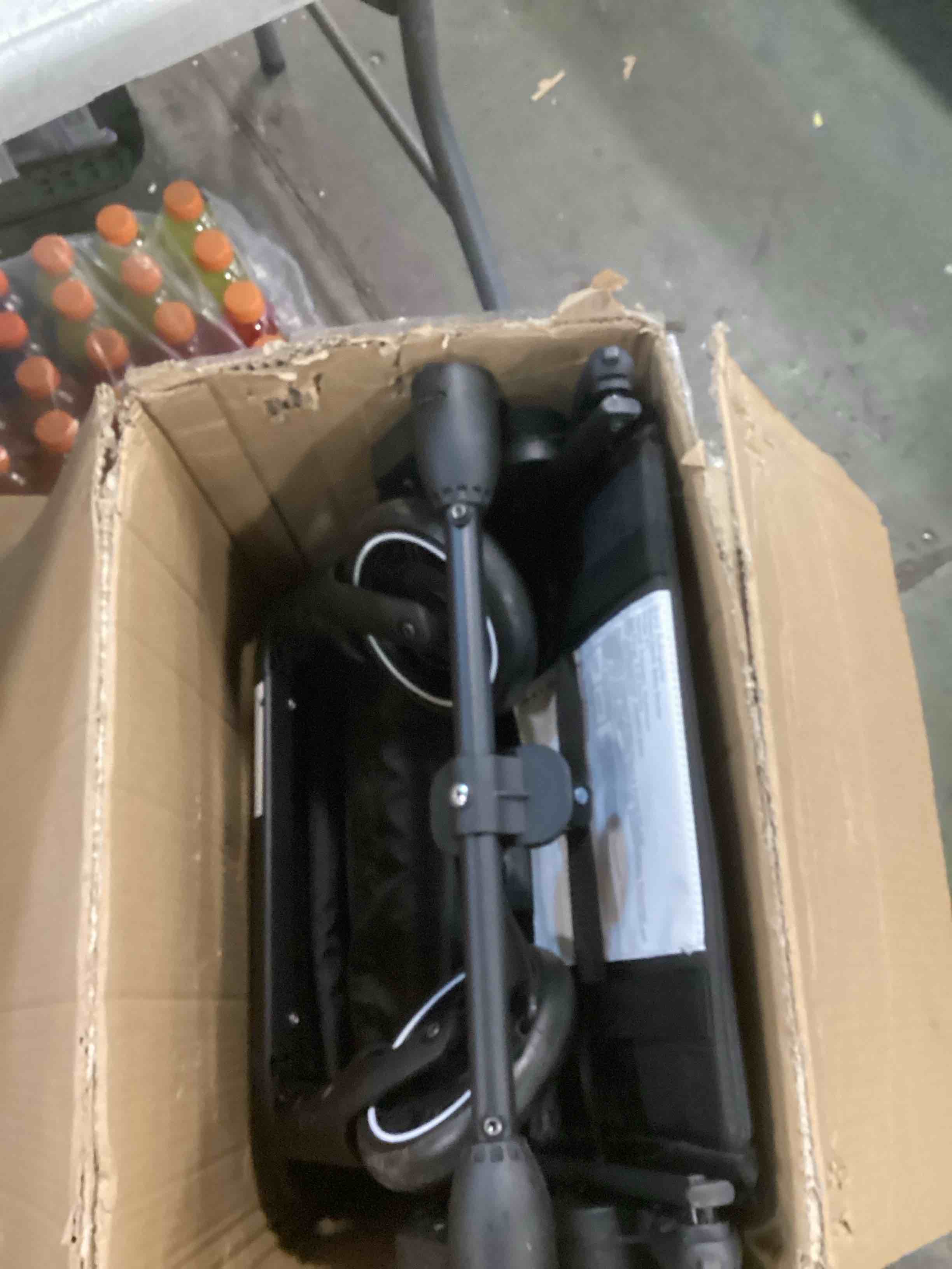 https://s3.amazonaws.com/lotting-images-prod/bidfta/TEA1511932_1735831883356.jpeg