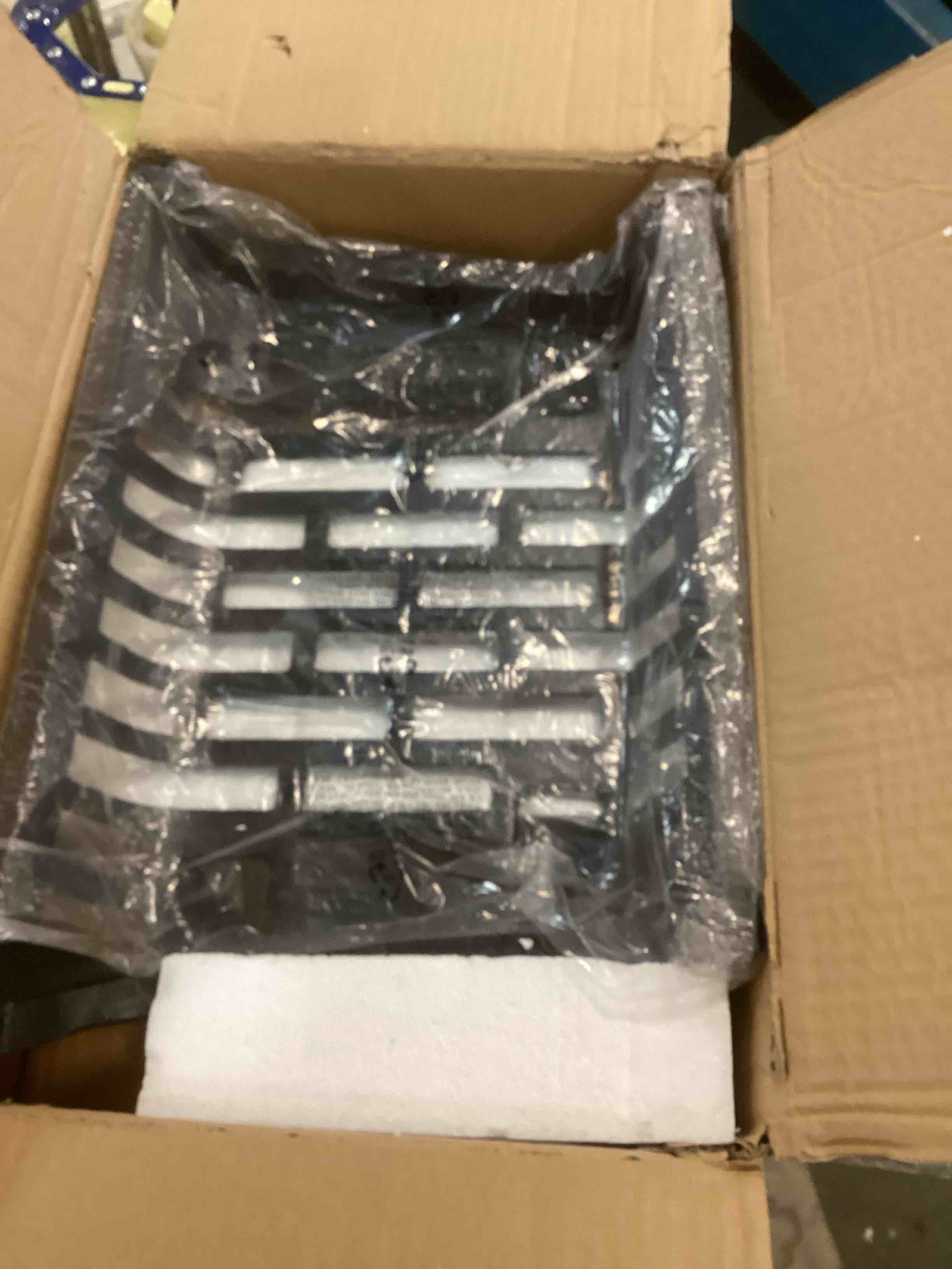 https://s3.amazonaws.com/lotting-images-prod/bidfta/TEA1512025_1735847752126.jpeg