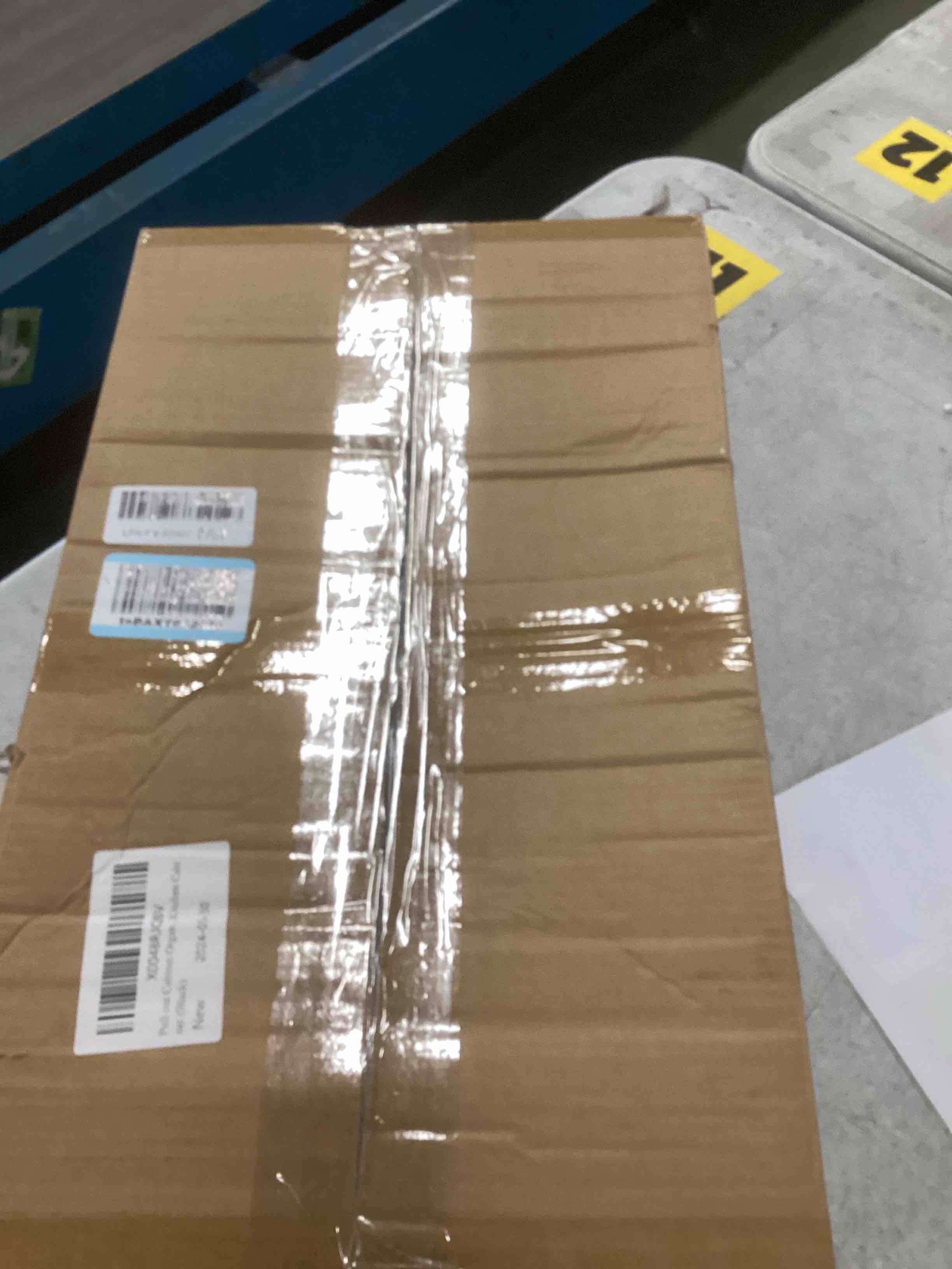 https://s3.amazonaws.com/lotting-images-prod/bidfta/TEA1512118_1735915536230.jpeg