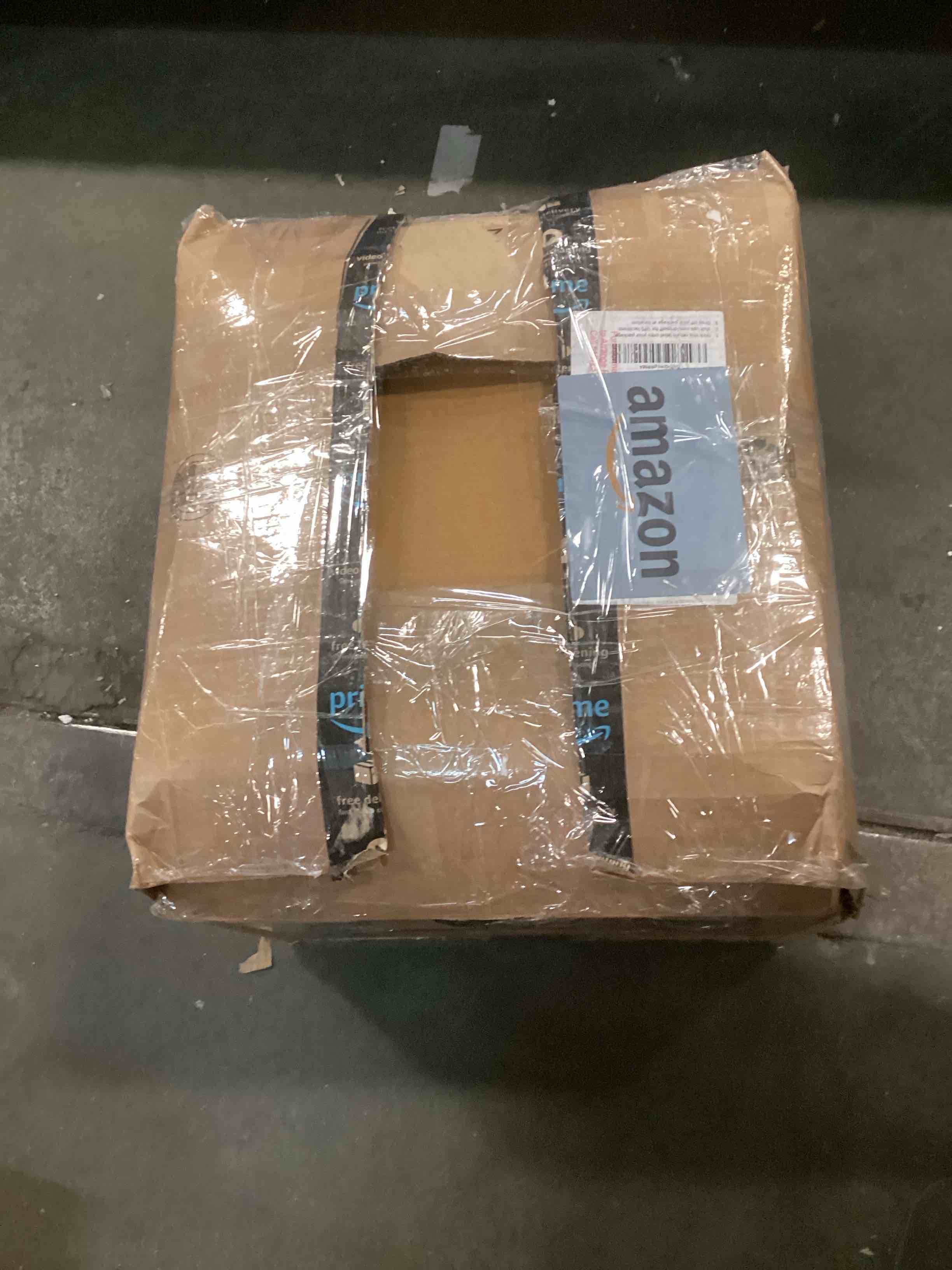 https://s3.amazonaws.com/lotting-images-prod/bidfta/TEA1512211_1735928860571.jpeg