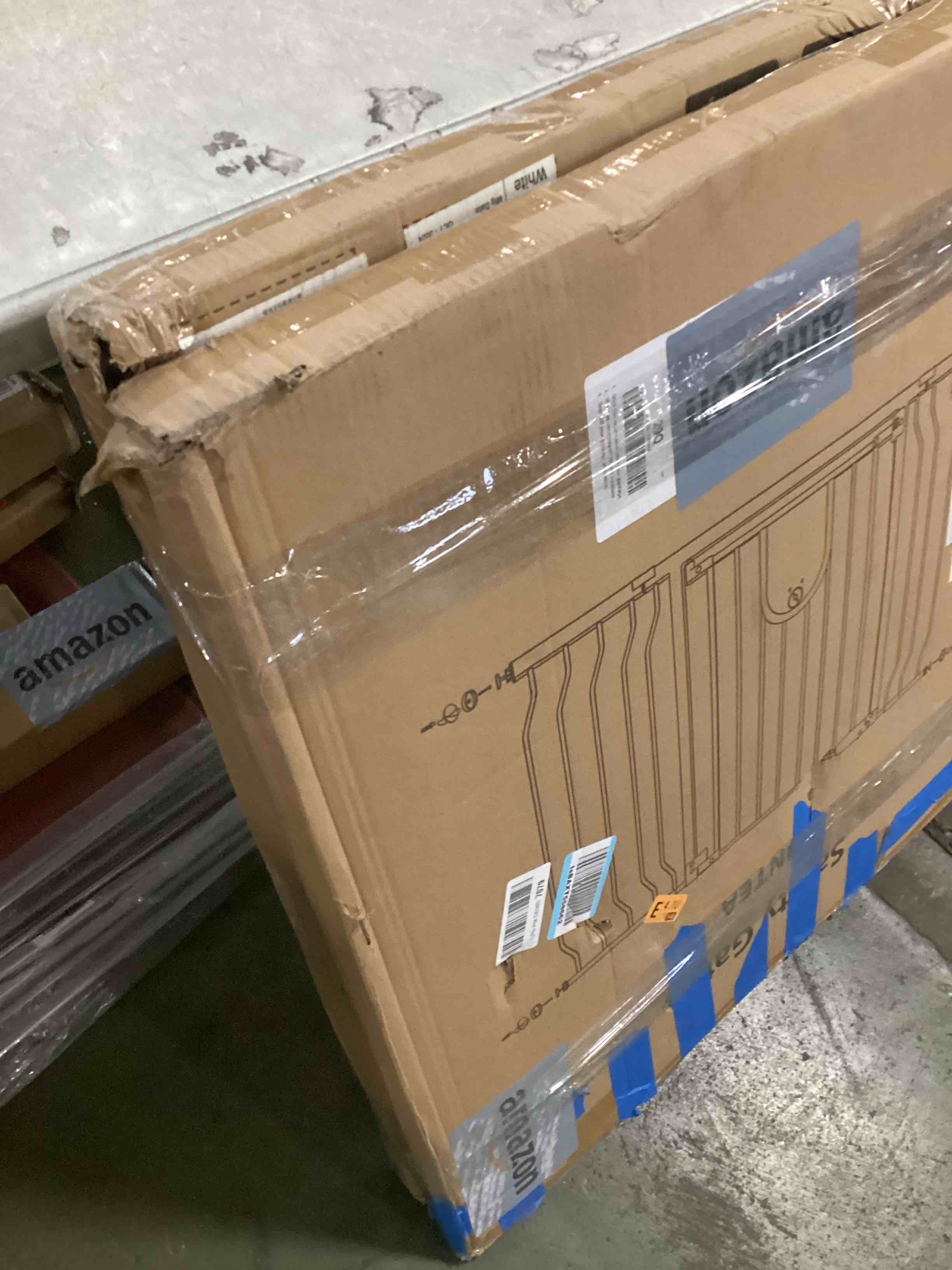 https://s3.amazonaws.com/lotting-images-prod/bidfta/TEA1512649_1736278008872.jpeg