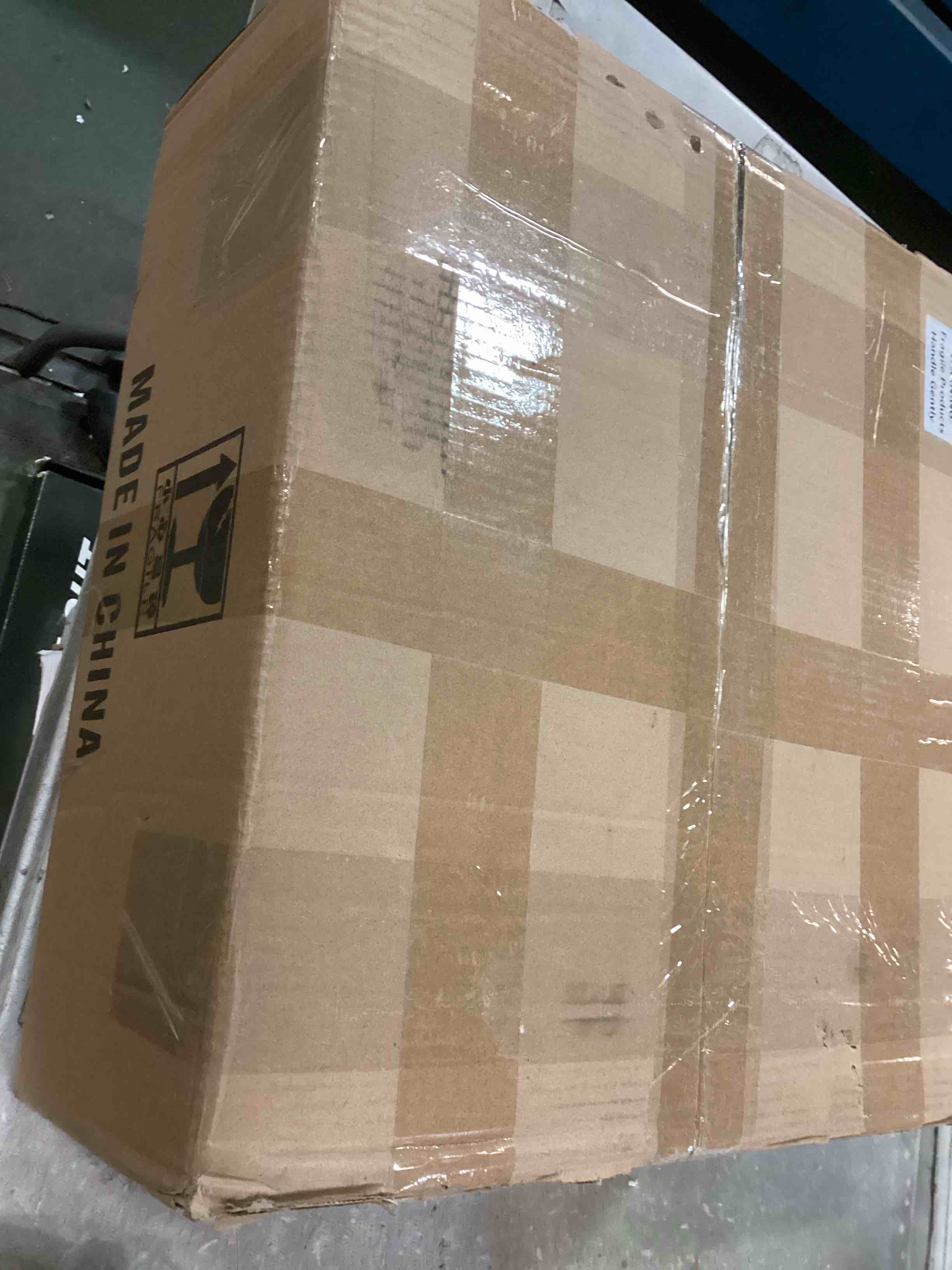https://s3.amazonaws.com/lotting-images-prod/bidfta/TEA1513586_1734634510999.jpeg