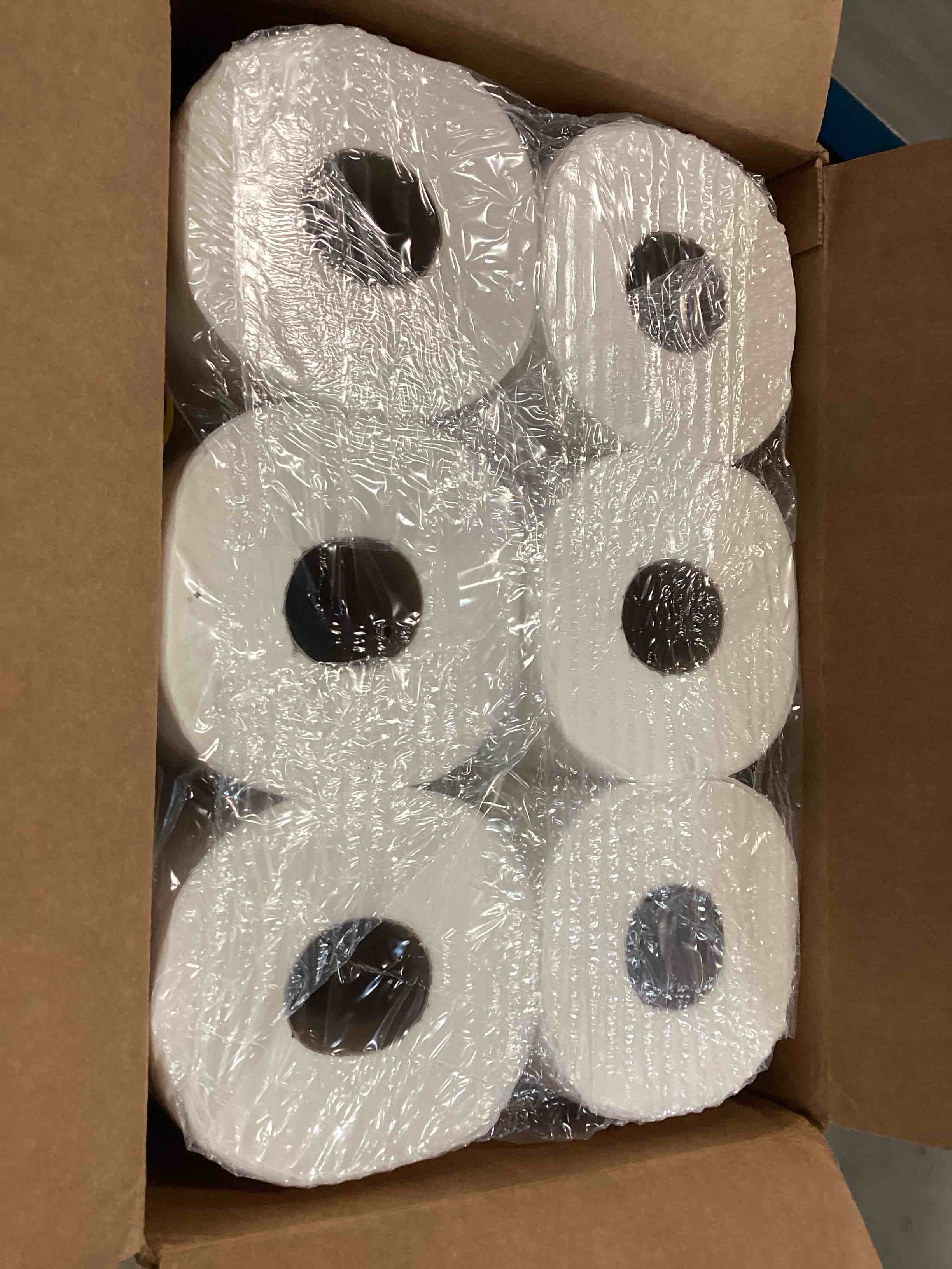 https://s3.amazonaws.com/lotting-images-prod/bidfta/TEA1514225_1735224086479.jpeg