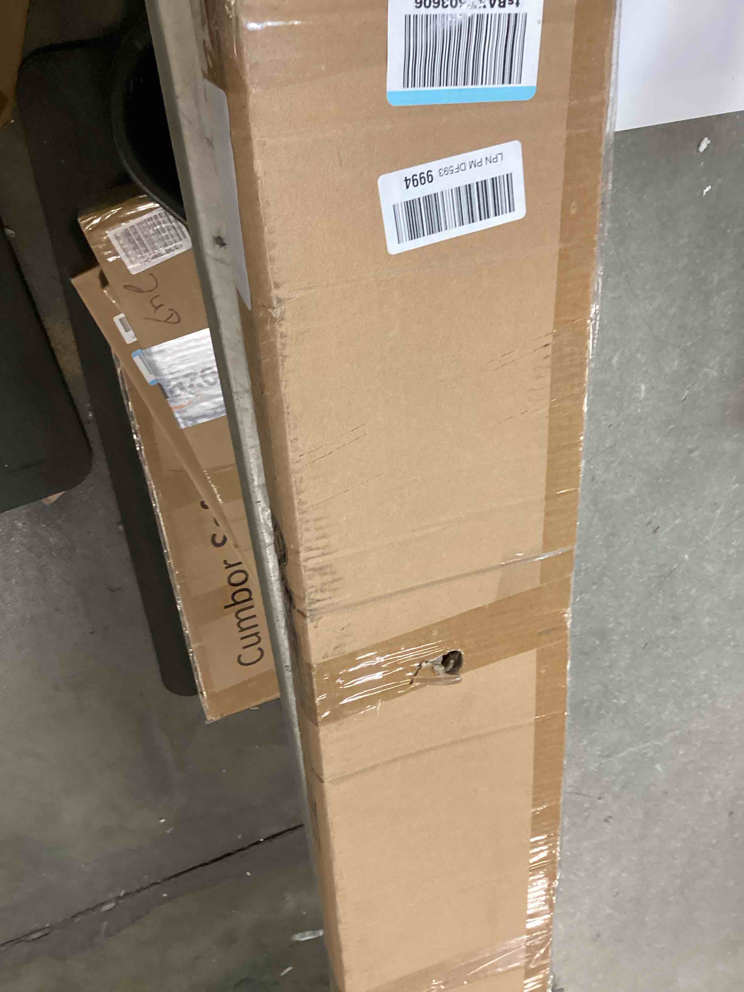 https://s3.amazonaws.com/lotting-images-prod/bidfta/TEA1514813_1735651398522.jpeg