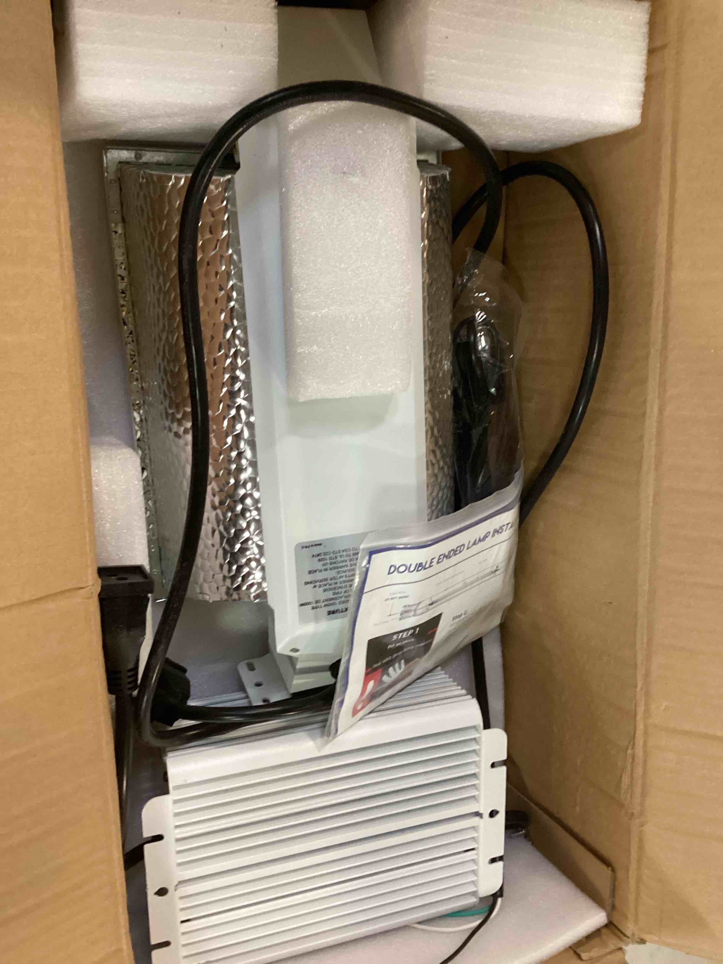 https://s3.amazonaws.com/lotting-images-prod/bidfta/TEA1515073_1735833185892.jpeg