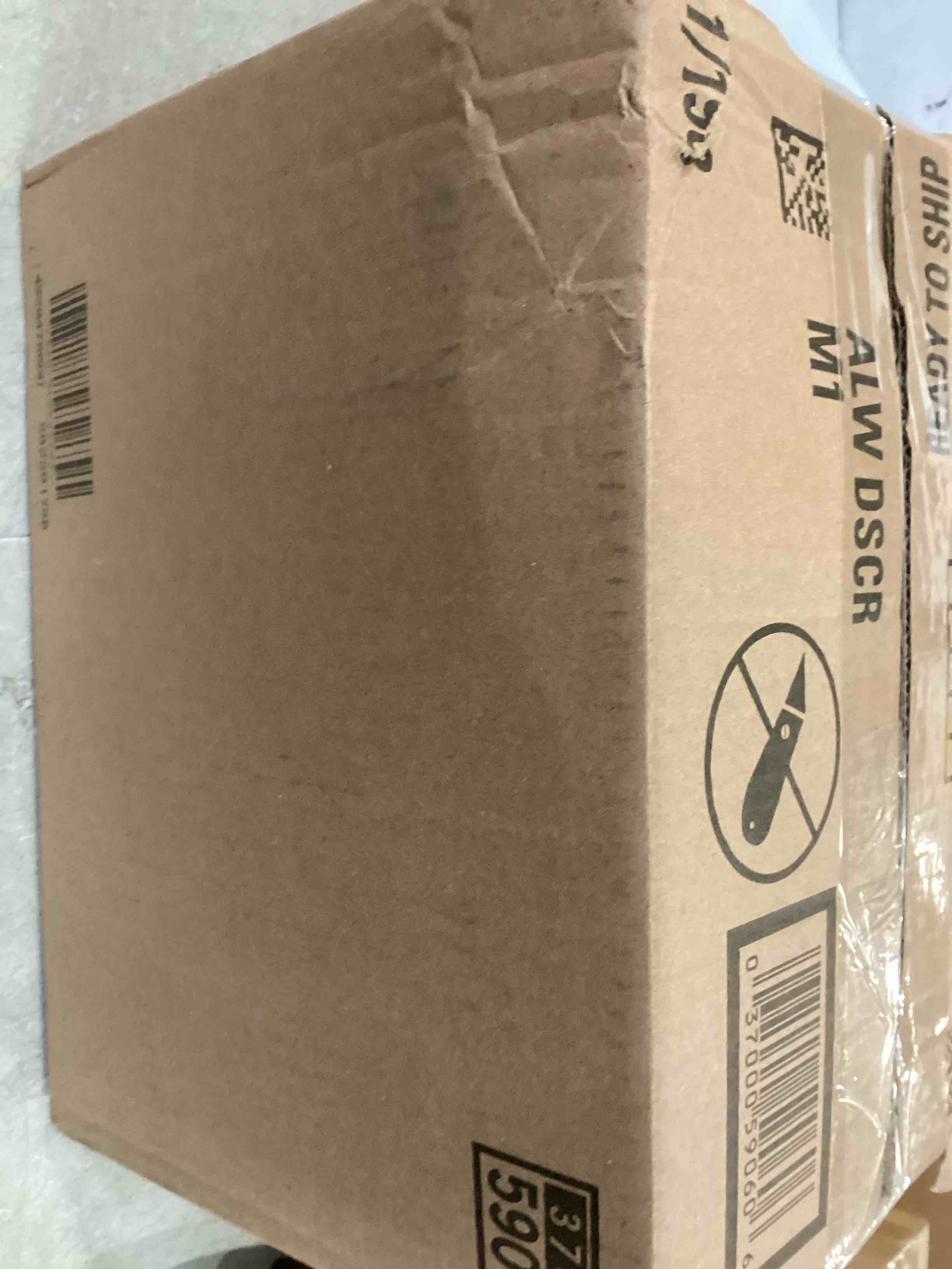 https://s3.amazonaws.com/lotting-images-prod/bidfta/TEA1515154_1735925505979.jpeg