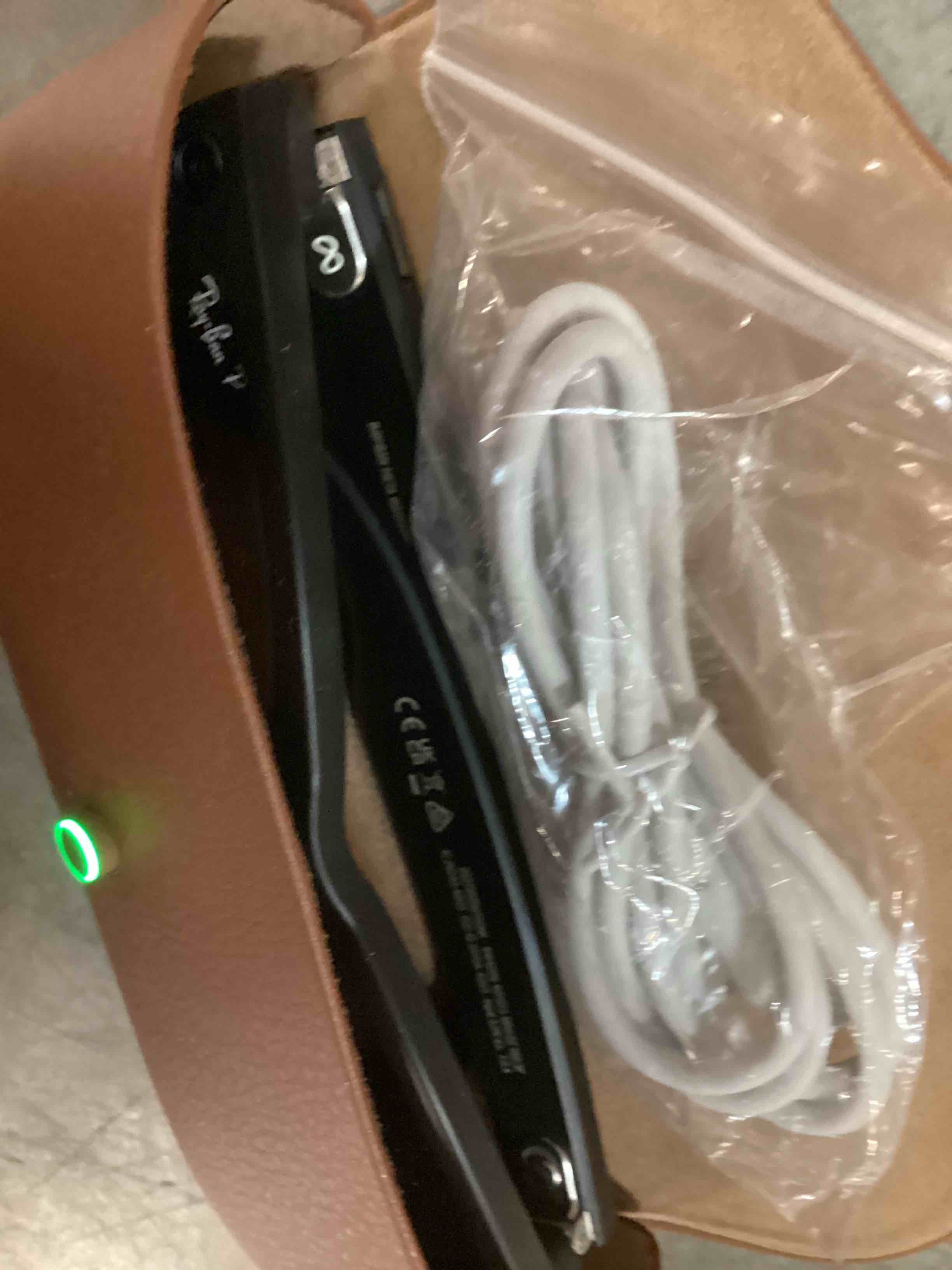 https://s3.amazonaws.com/lotting-images-prod/bidfta/TEA1515702_1736178920641.jpeg