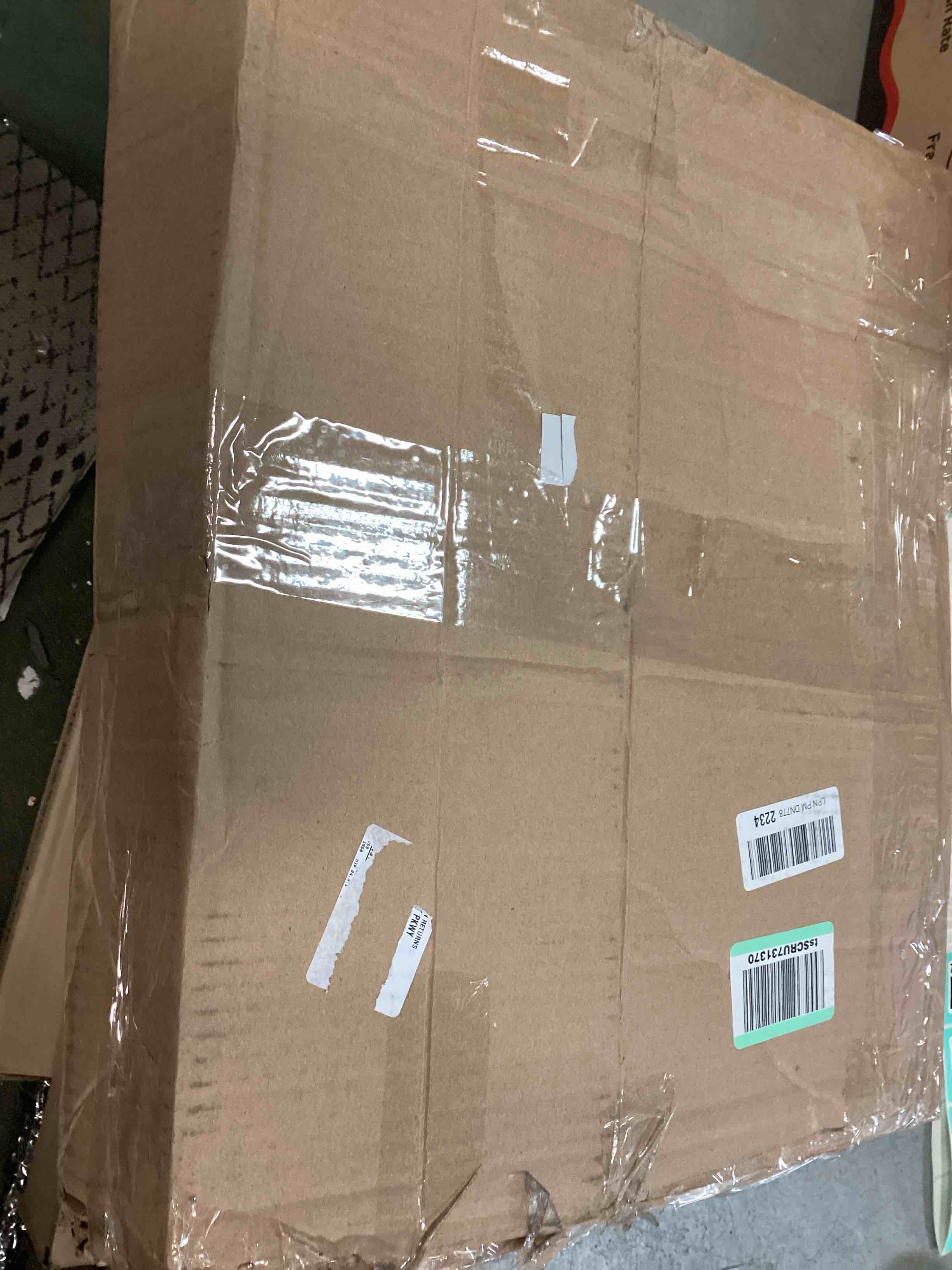 https://s3.amazonaws.com/lotting-images-prod/bidfta/TEA1515712_1736177876265.jpeg