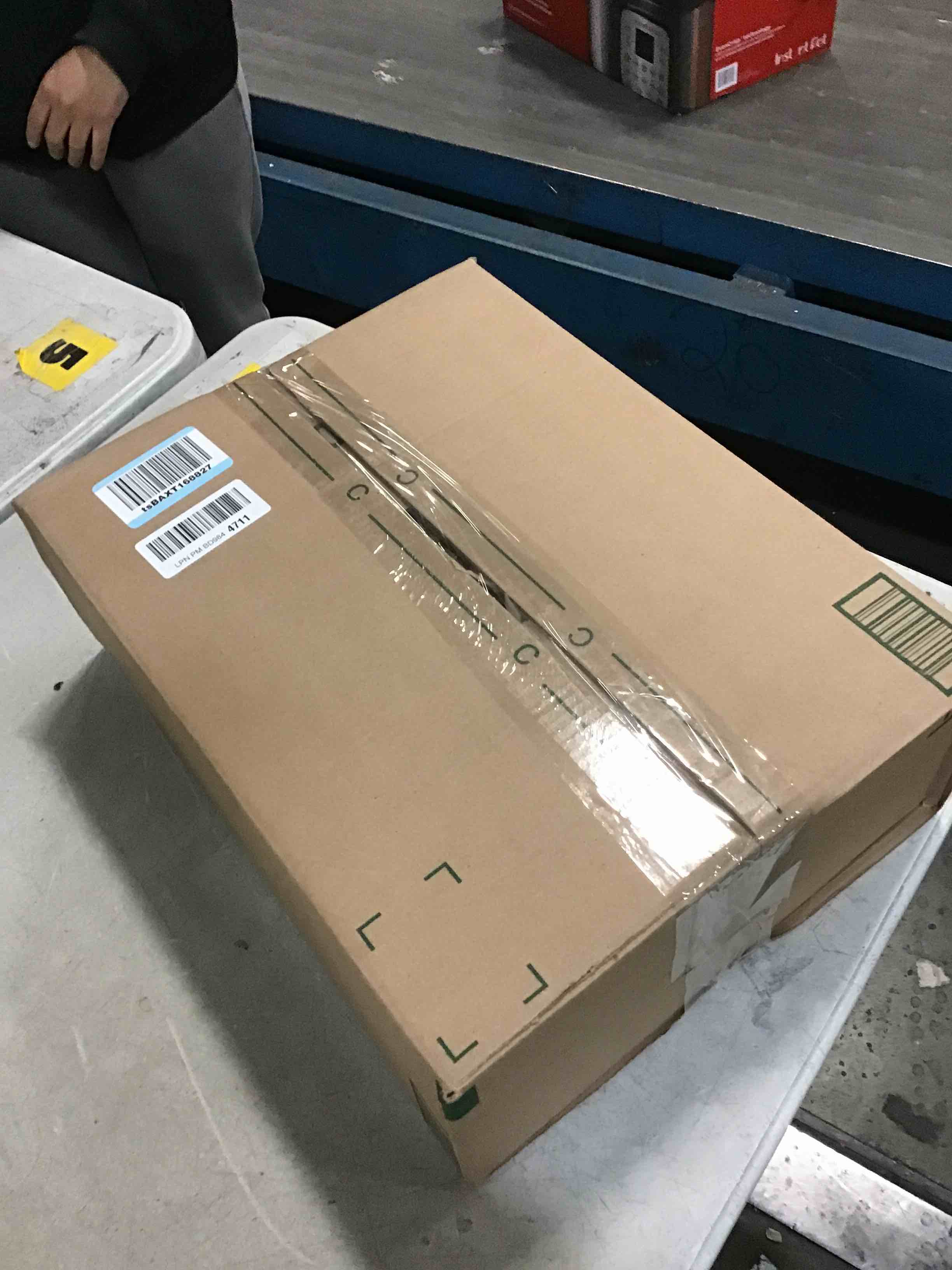 https://s3.amazonaws.com/lotting-images-prod/bidfta/TEA1516300_1734571786455.jpeg