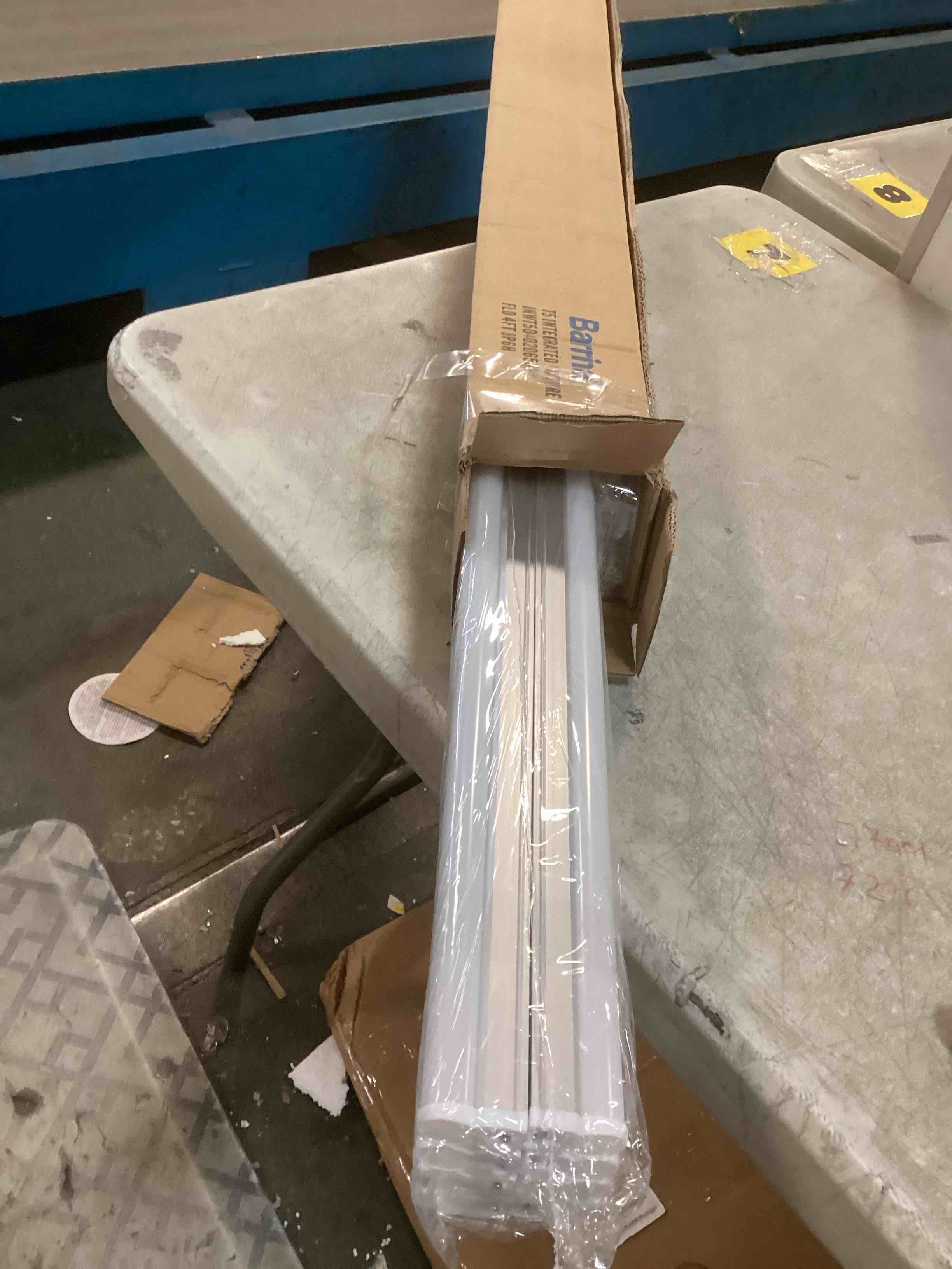 https://s3.amazonaws.com/lotting-images-prod/bidfta/TEA1517391_1735242944725.jpeg