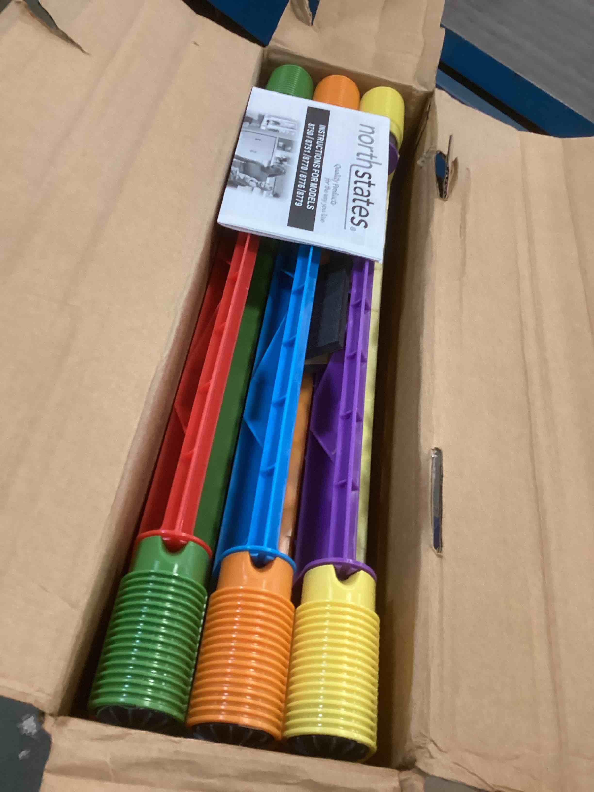 https://s3.amazonaws.com/lotting-images-prod/bidfta/TEA1517558_1735584985706.jpeg