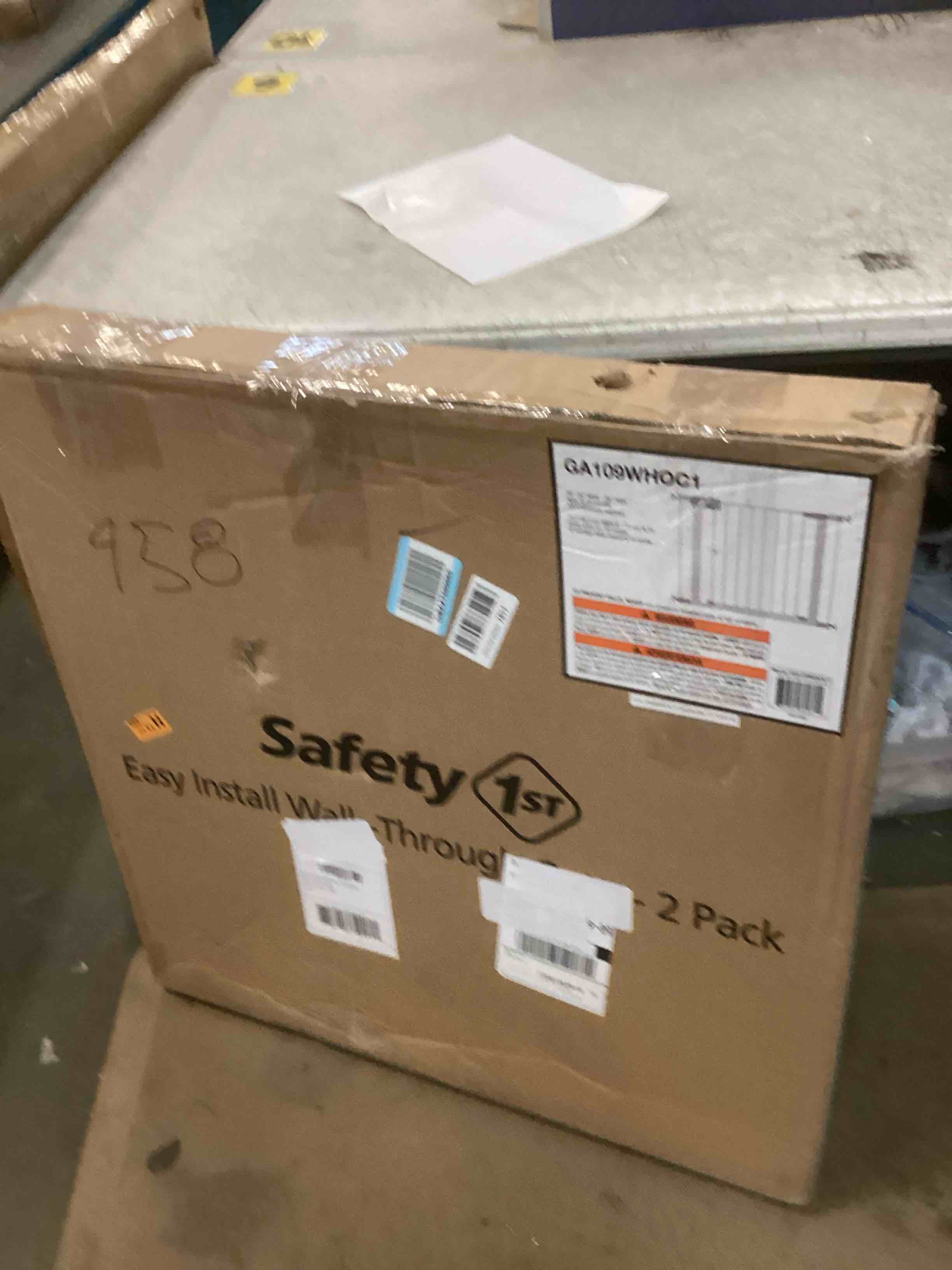 https://s3.amazonaws.com/lotting-images-prod/bidfta/TEA1517604_1735591269389.jpeg