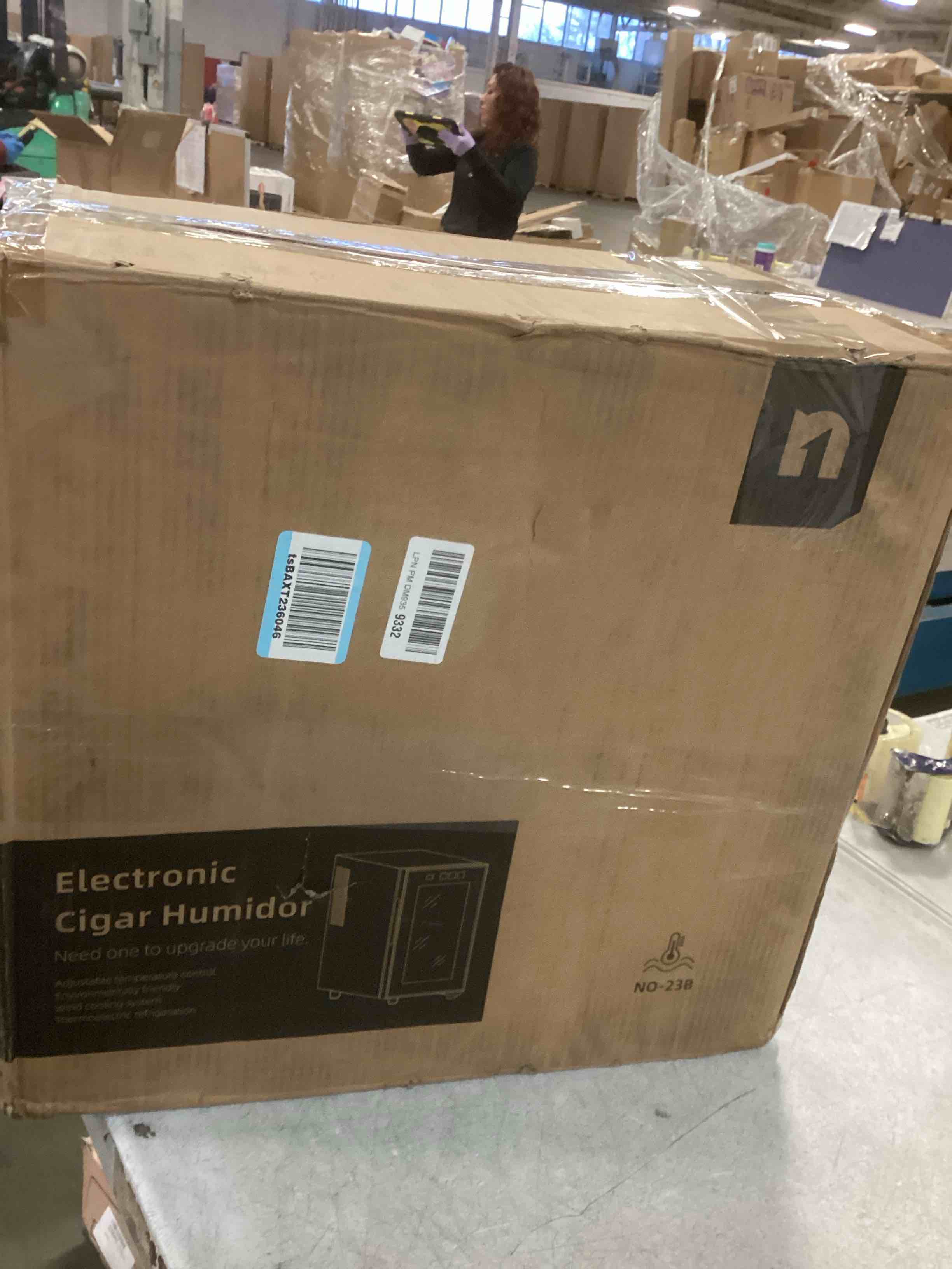https://s3.amazonaws.com/lotting-images-prod/bidfta/TEA1517882_1735823832001.jpeg