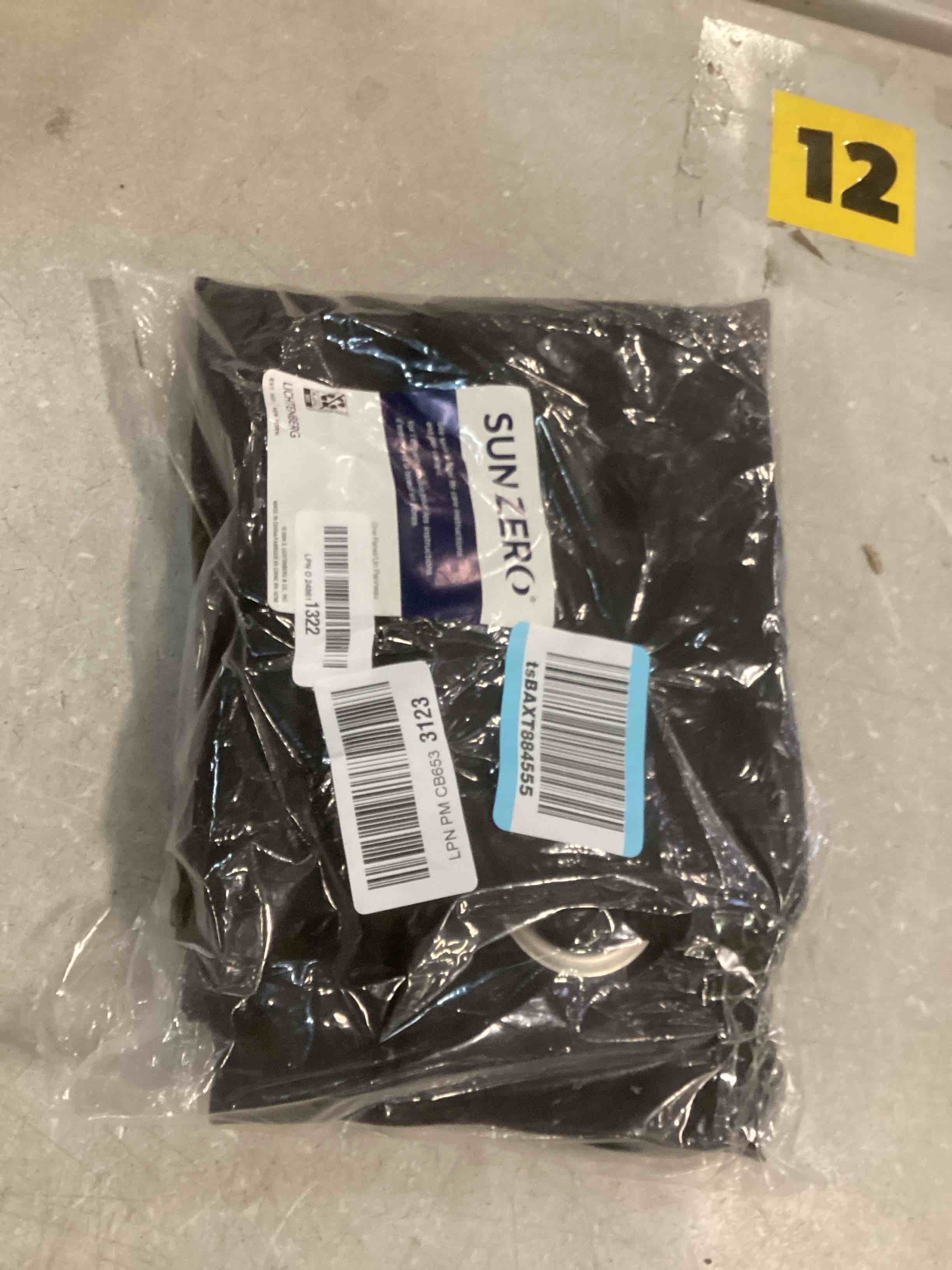 https://s3.amazonaws.com/lotting-images-prod/bidfta/TEA1518181_1735919252638.jpeg