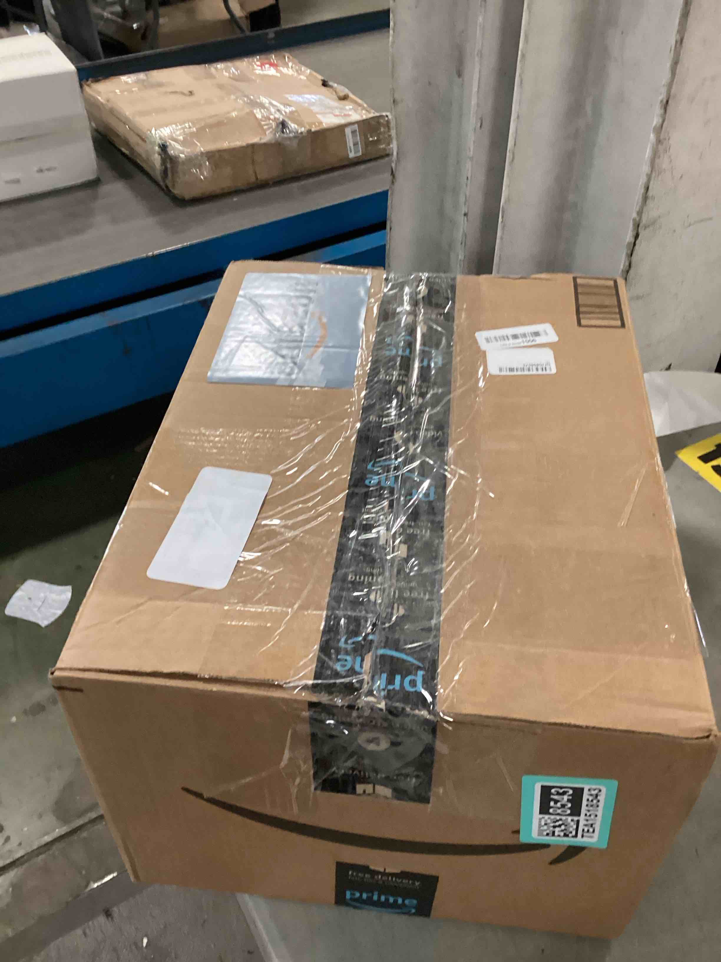https://s3.amazonaws.com/lotting-images-prod/bidfta/TEA1518543_1736279101625.jpeg