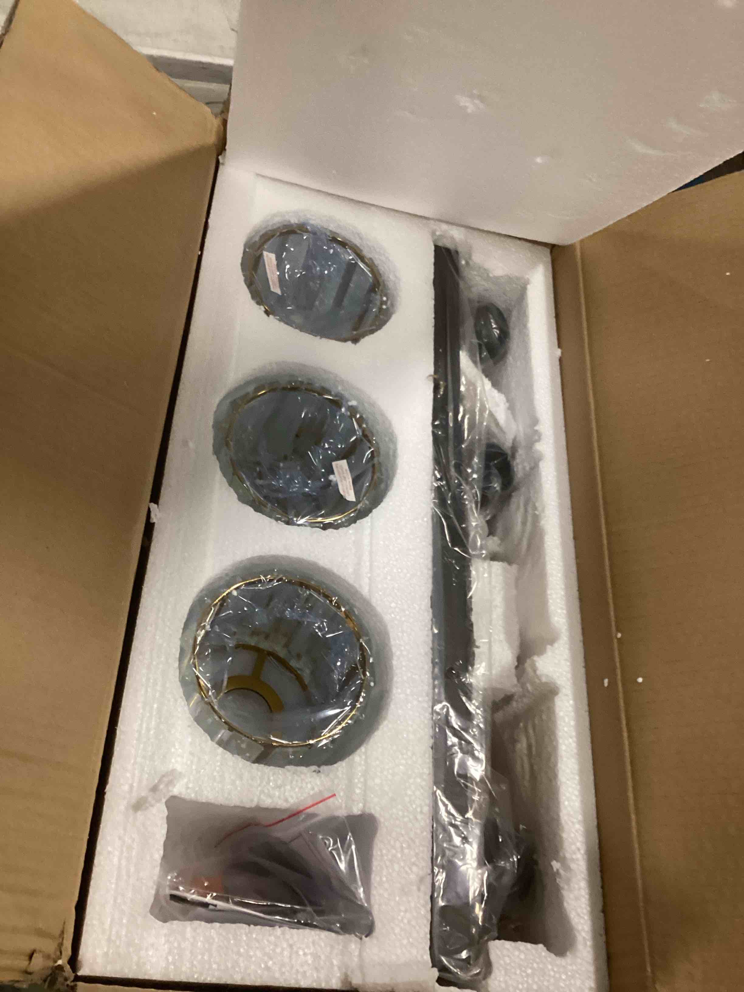 https://s3.amazonaws.com/lotting-images-prod/bidfta/TEA1518910_1736516146014.jpeg