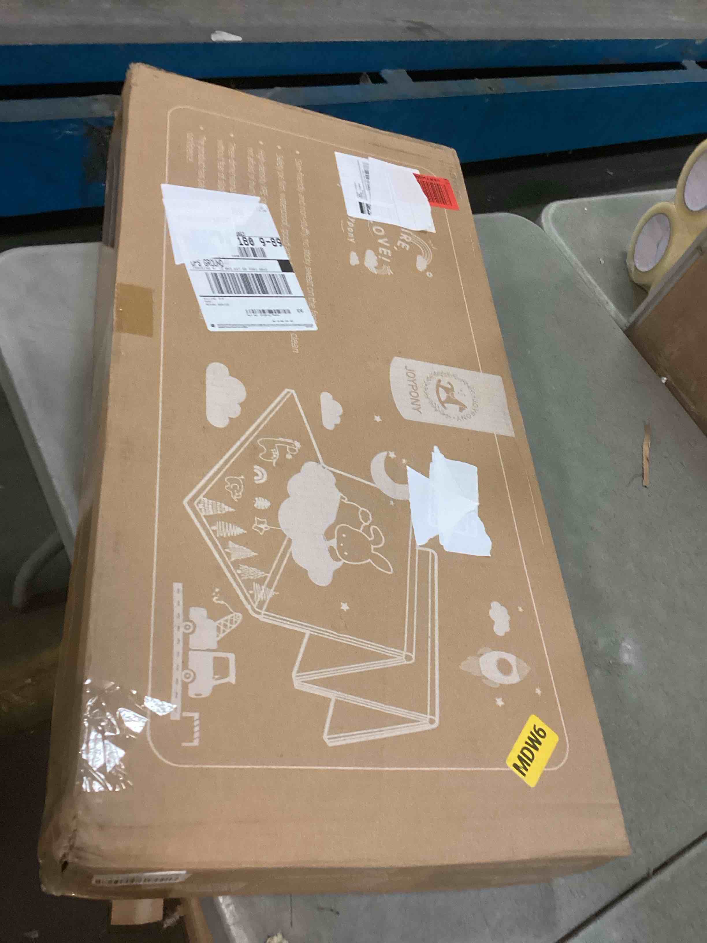 https://s3.amazonaws.com/lotting-images-prod/bidfta/TEA1519184_1734067976304.jpeg