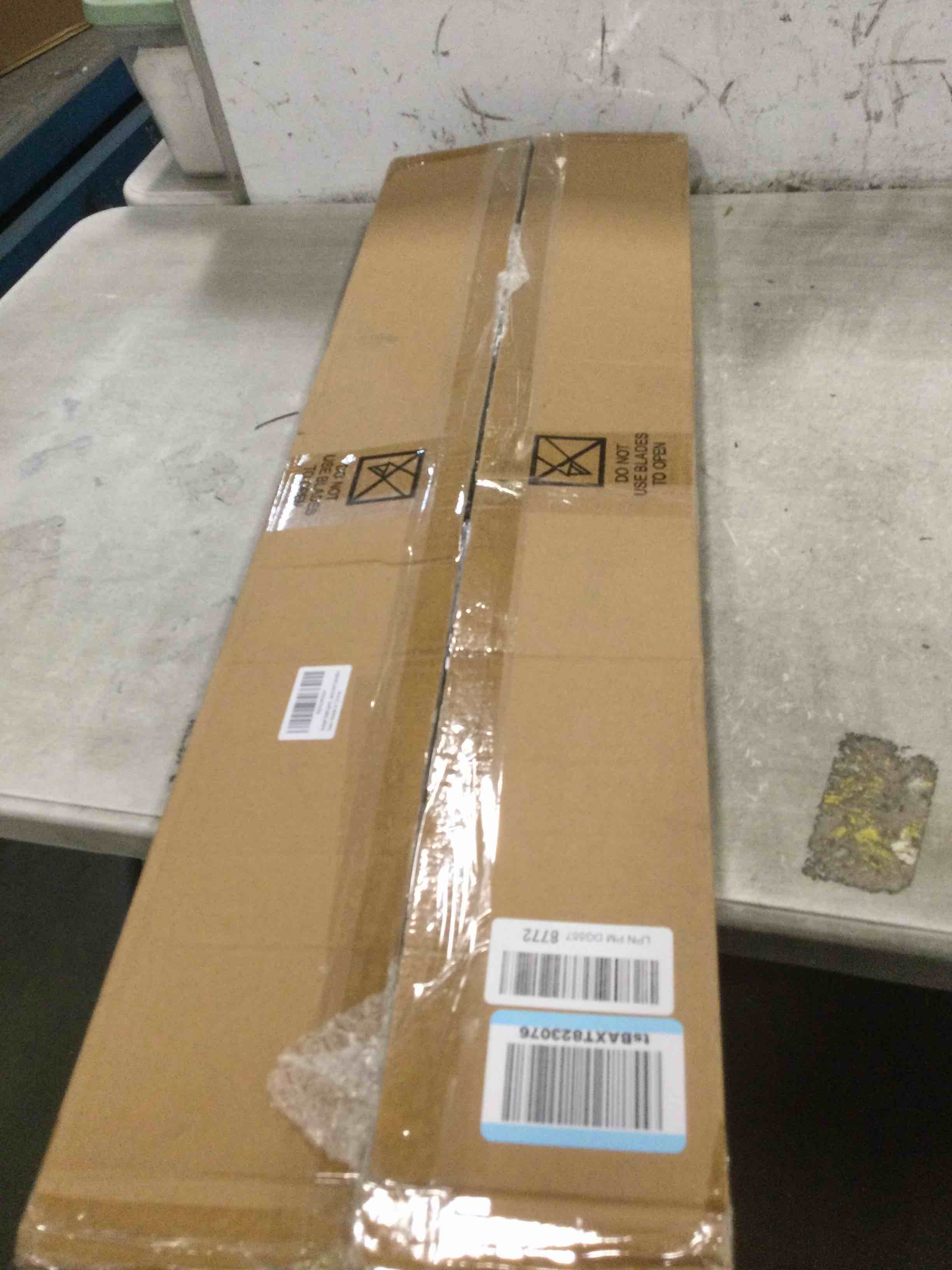 https://s3.amazonaws.com/lotting-images-prod/bidfta/TEA1520014_1734527373482.jpeg