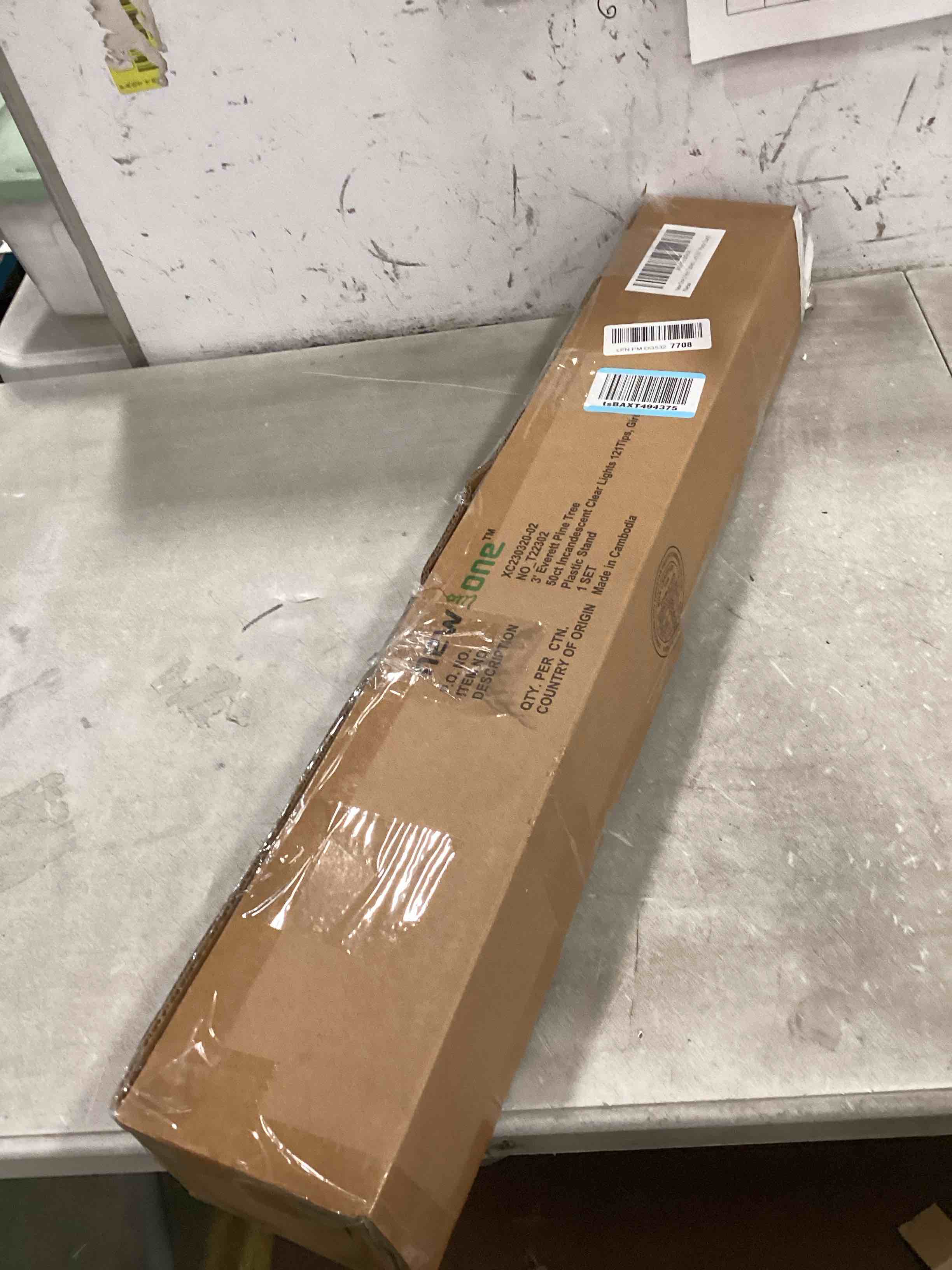 https://s3.amazonaws.com/lotting-images-prod/bidfta/TEA1520080_1734536133650.jpeg