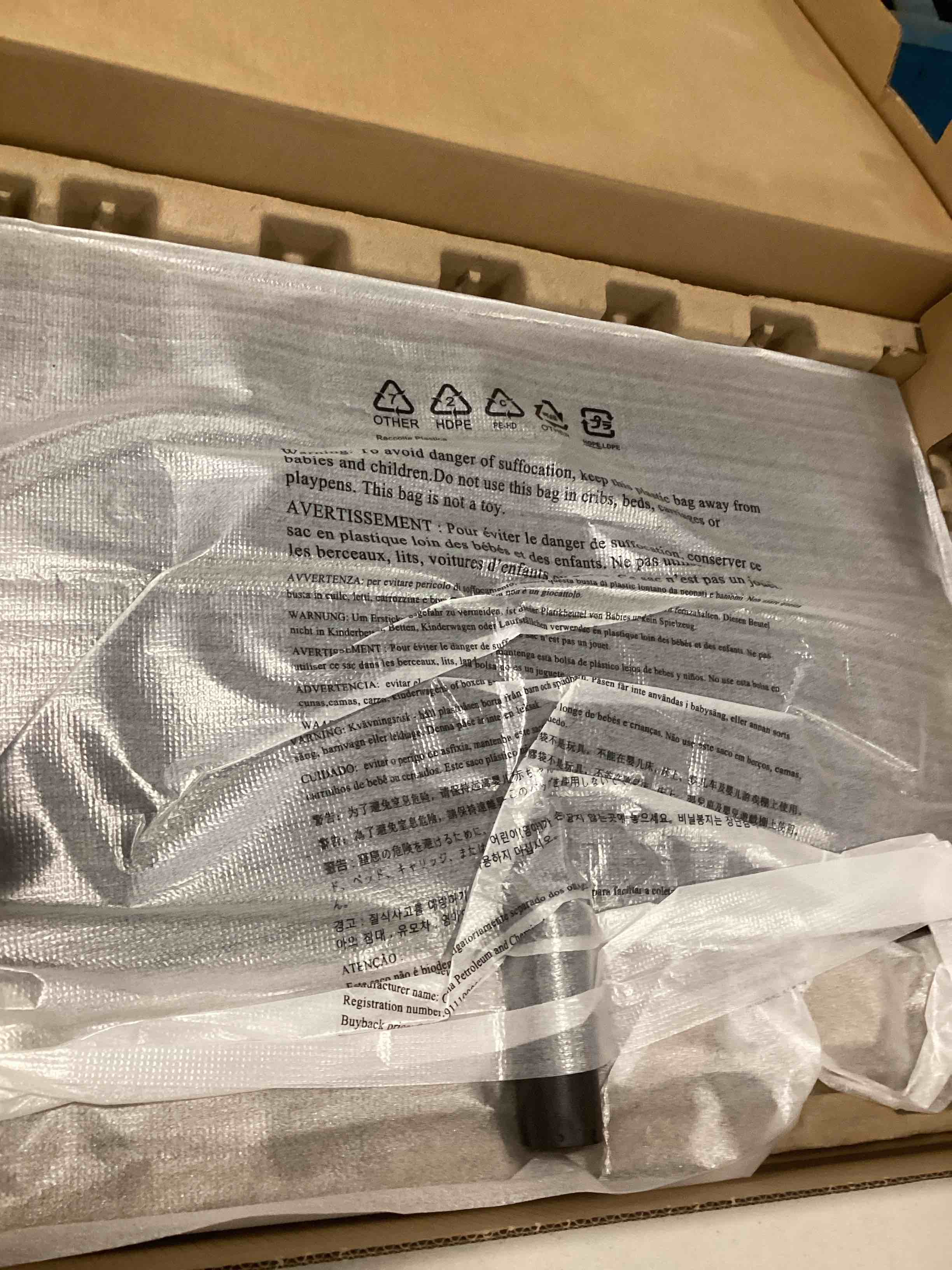 https://s3.amazonaws.com/lotting-images-prod/bidfta/TEA1521629_1735320479259.jpeg