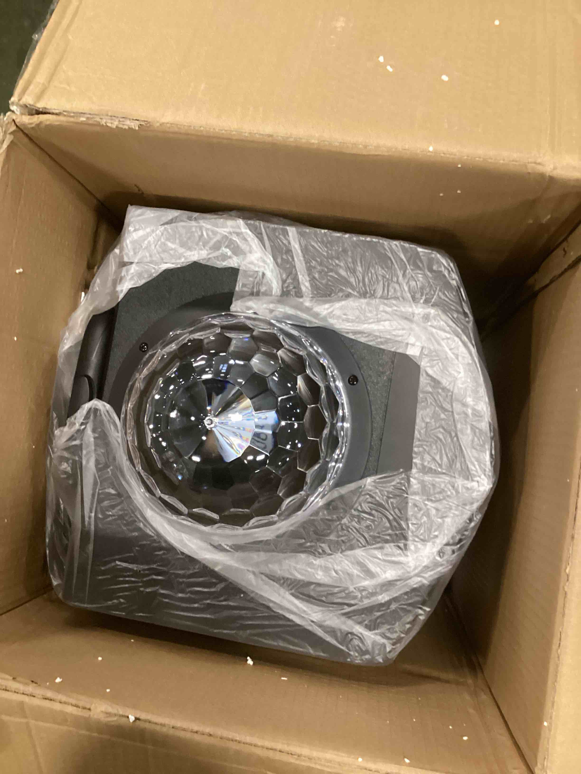 https://s3.amazonaws.com/lotting-images-prod/bidfta/TEA1521756_1735565265701.jpeg