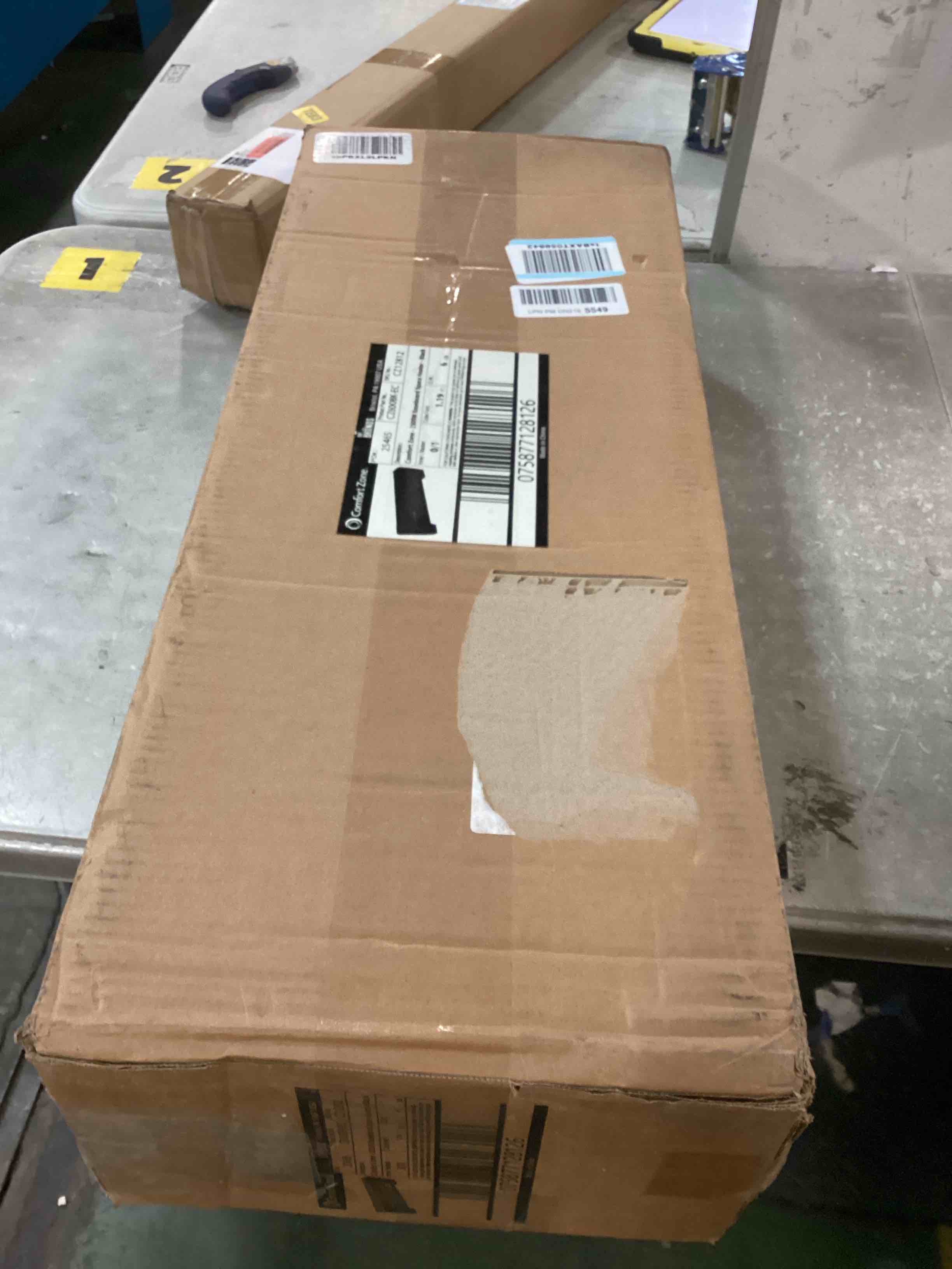 https://s3.amazonaws.com/lotting-images-prod/bidfta/TEA1522004_1735992959029.jpeg