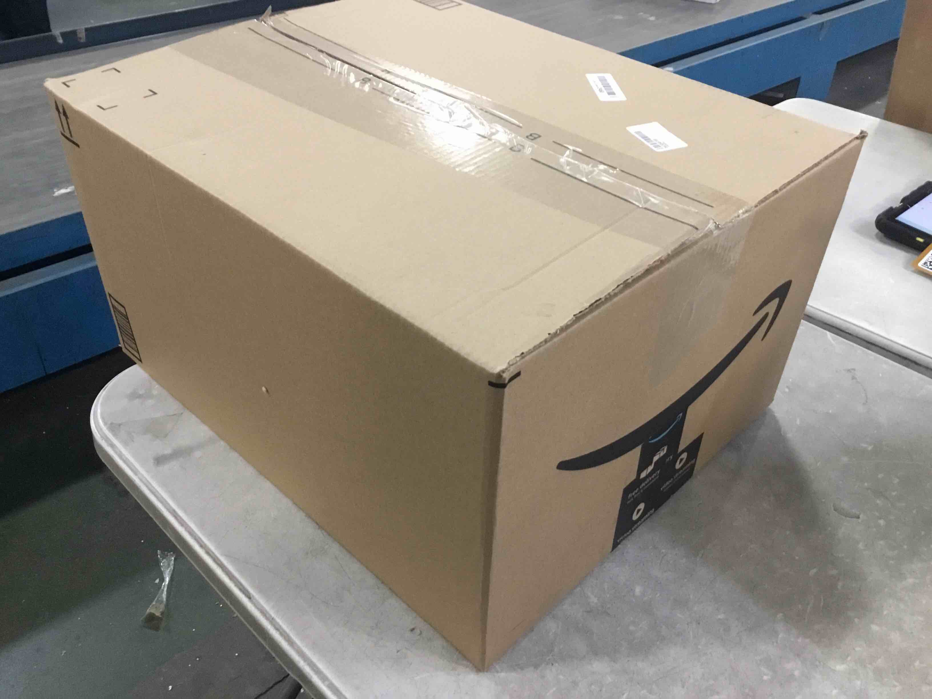 https://s3.amazonaws.com/lotting-images-prod/bidfta/TEA1522139_1736012505106.jpeg