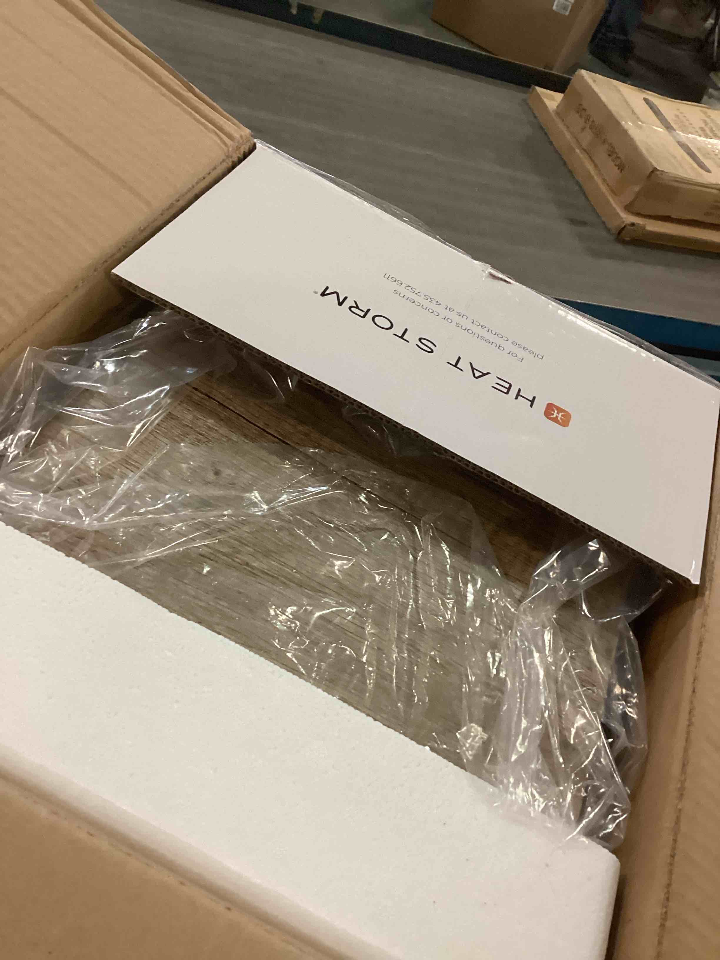 https://s3.amazonaws.com/lotting-images-prod/bidfta/TEA1522226_1736177535378.jpeg