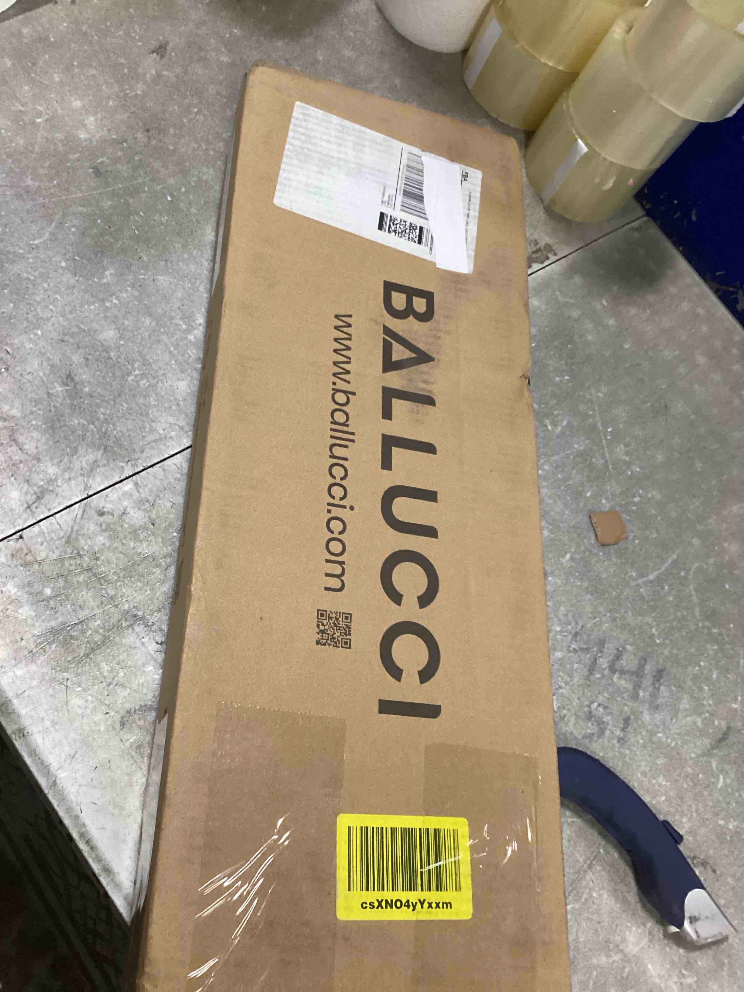 https://s3.amazonaws.com/lotting-images-prod/bidfta/TEA1522450_1736428741116.jpeg