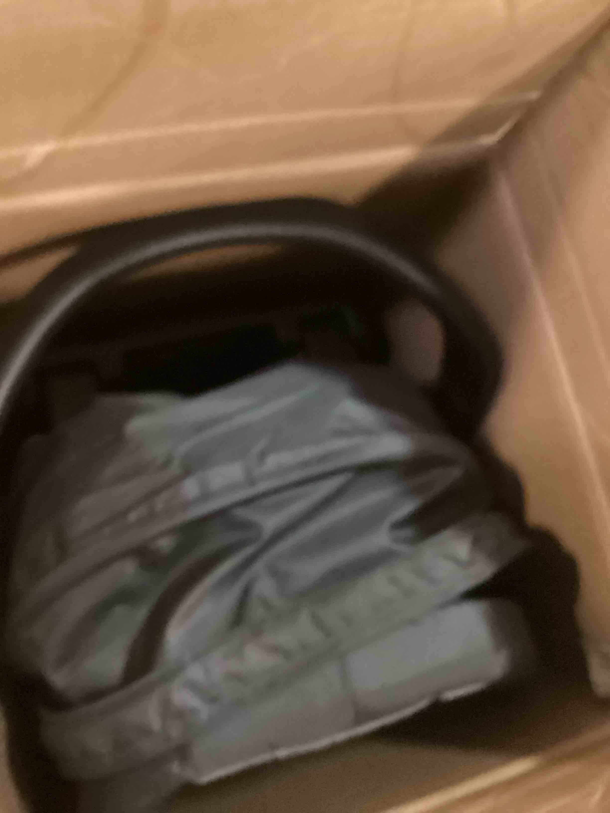 https://s3.amazonaws.com/lotting-images-prod/bidfta/TEA1523134_1736864084506.jpeg