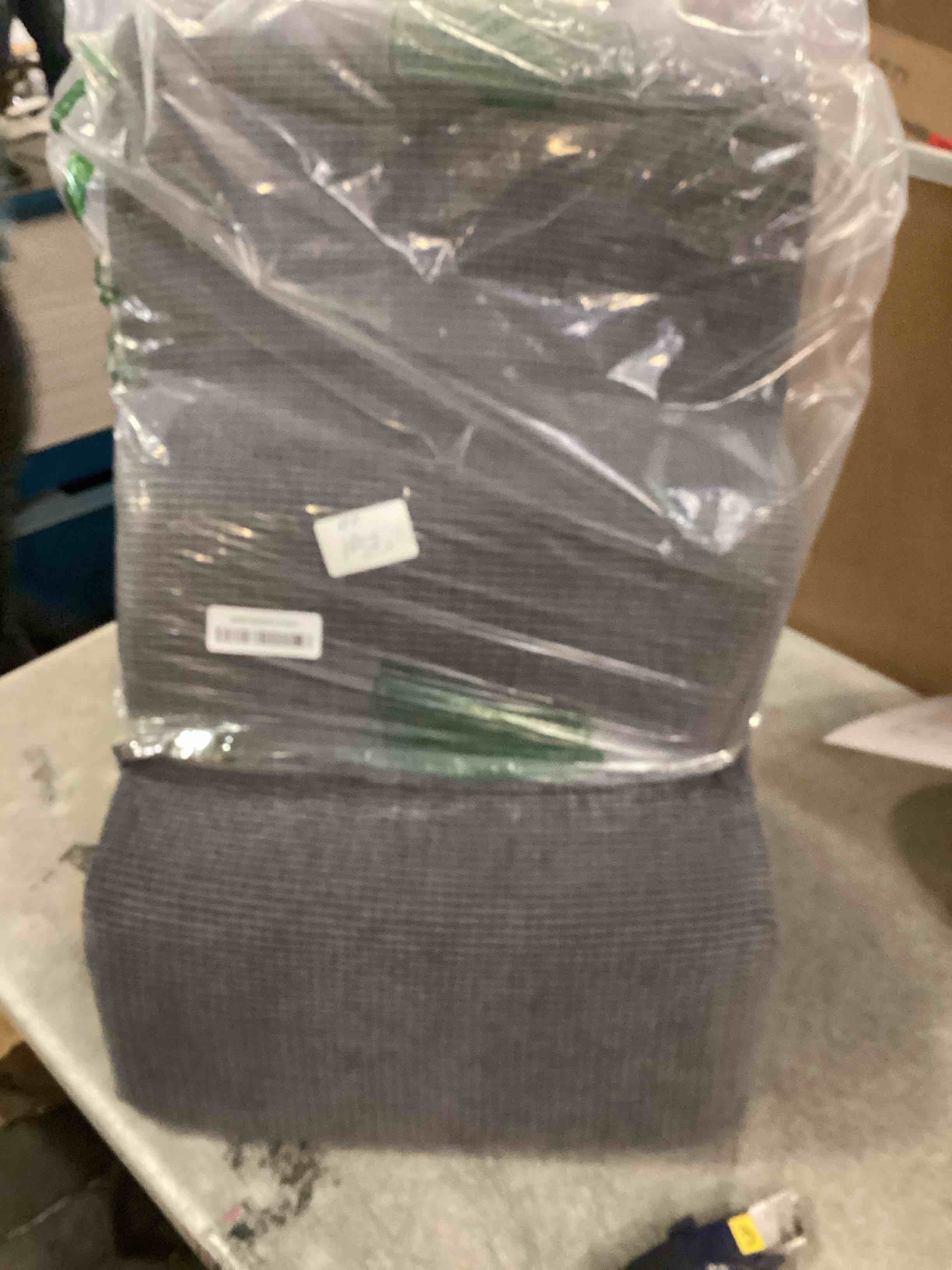 https://s3.amazonaws.com/lotting-images-prod/bidfta/TEA1523208_1736873448612.jpeg