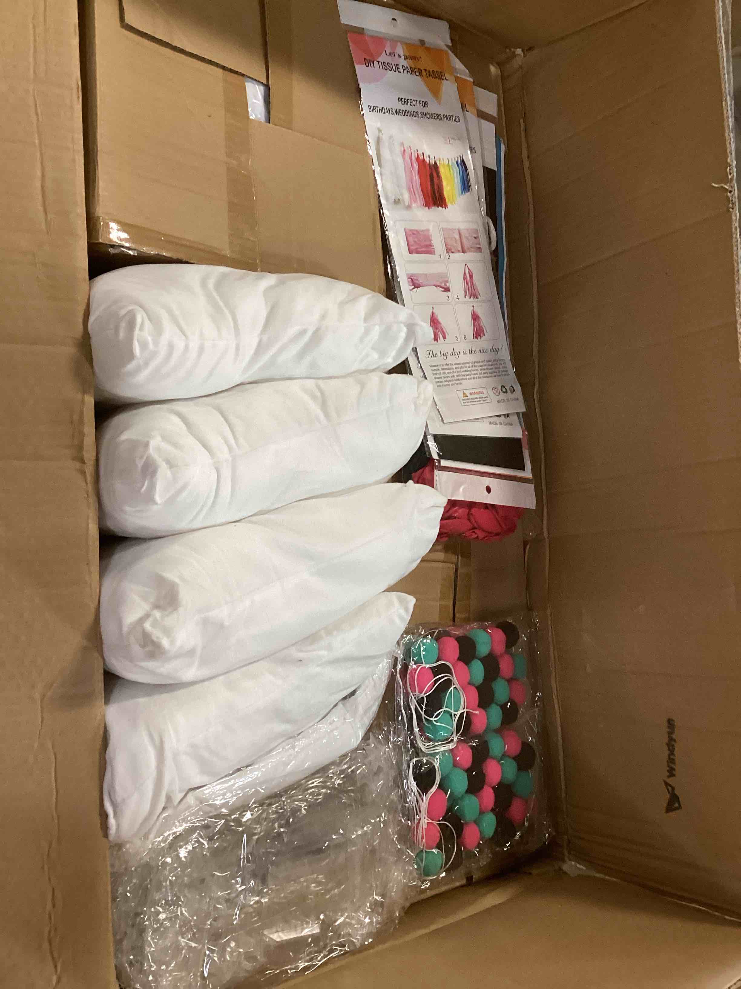 https://s3.amazonaws.com/lotting-images-prod/bidfta/TEA1523677_1737044381101.jpeg
