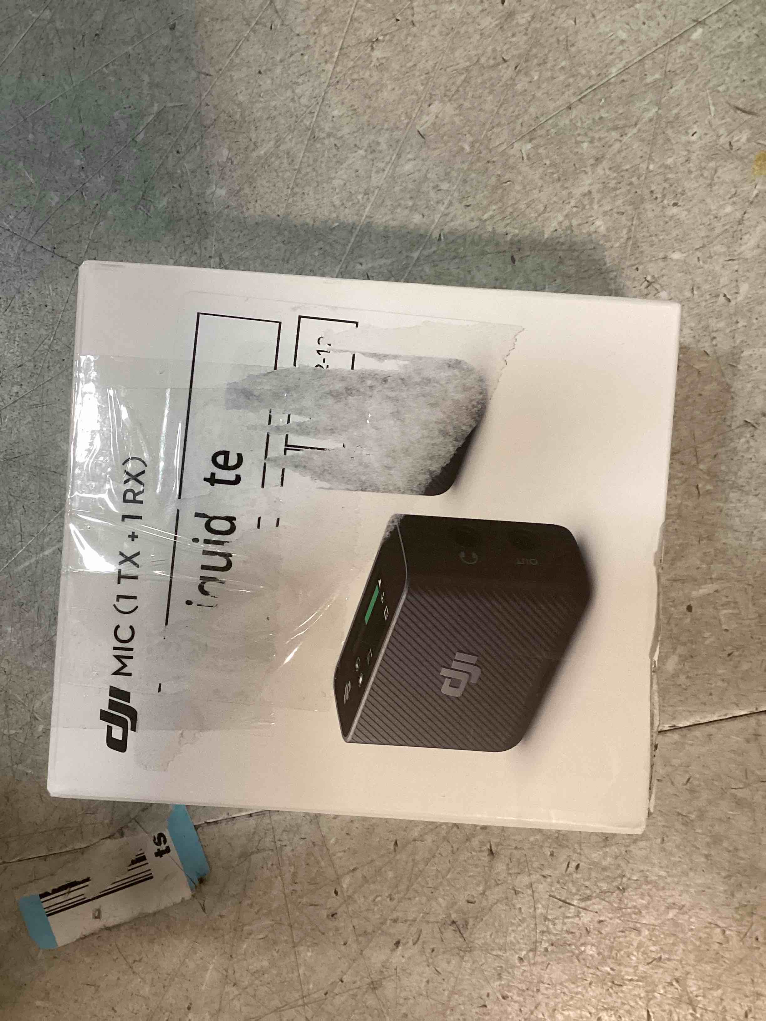 https://s3.amazonaws.com/lotting-images-prod/bidfta/TEA1523840_1737121554352.jpeg