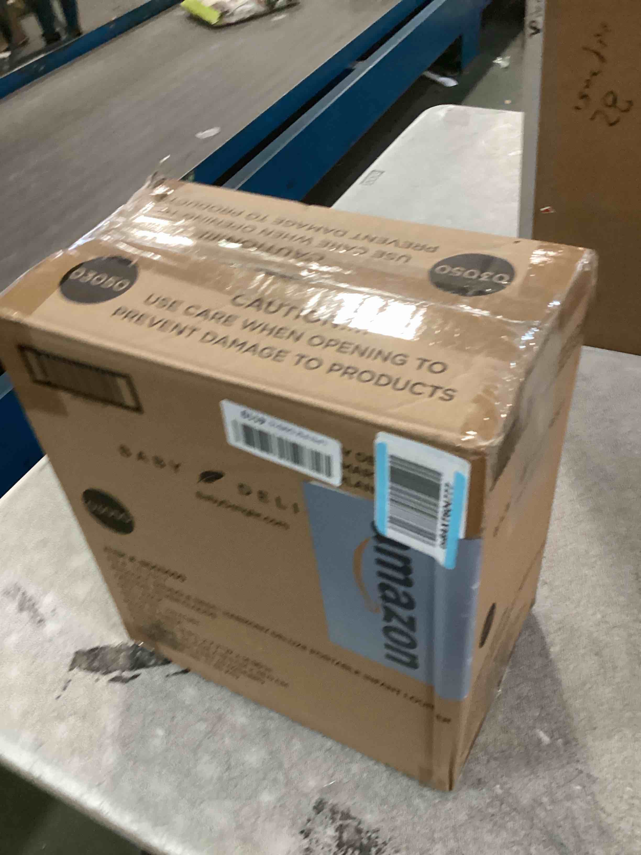 https://s3.amazonaws.com/lotting-images-prod/bidfta/TEA1524523_1737469967143.jpeg