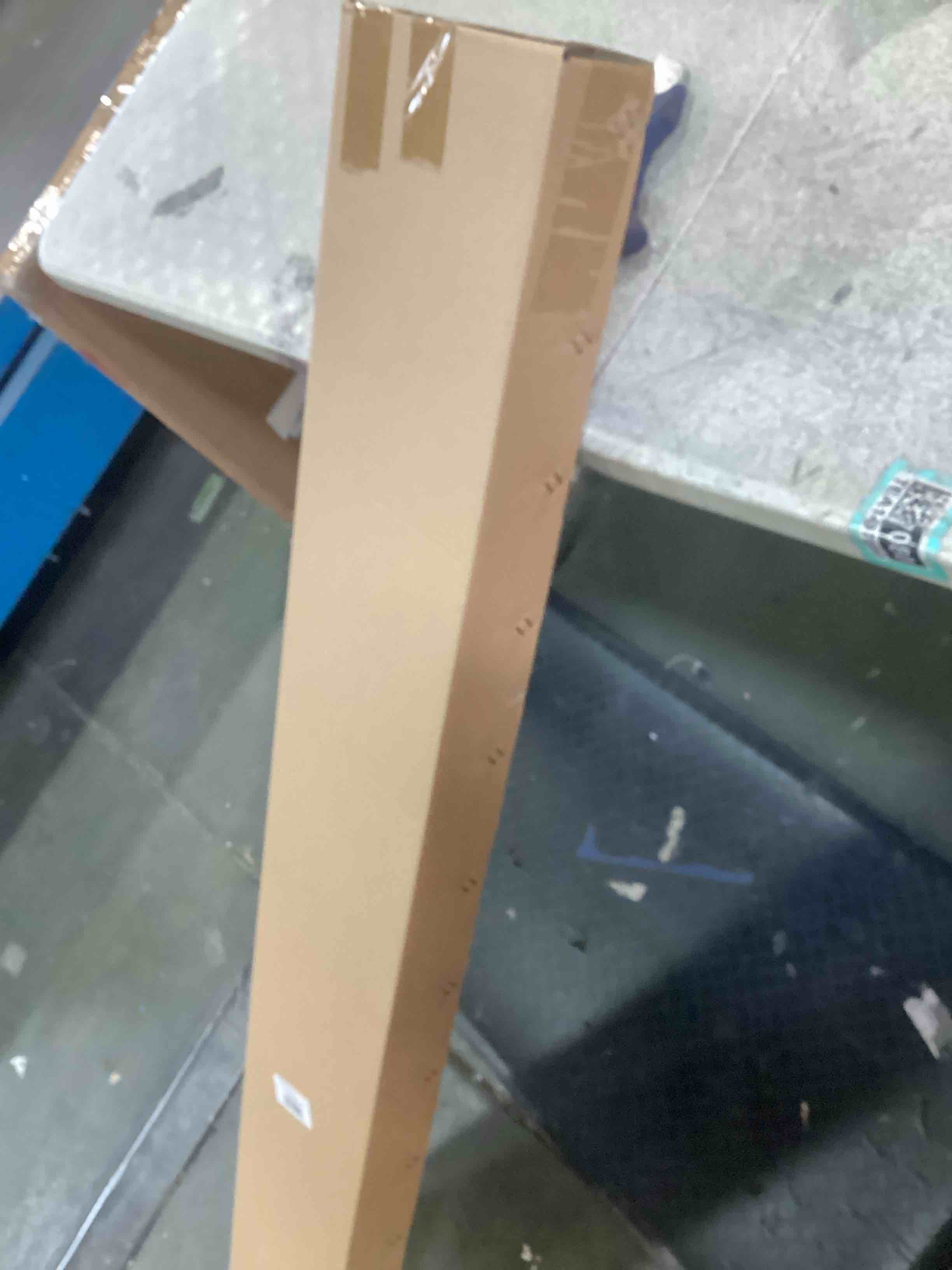 https://s3.amazonaws.com/lotting-images-prod/bidfta/TEA1524634_1737485285597.jpeg