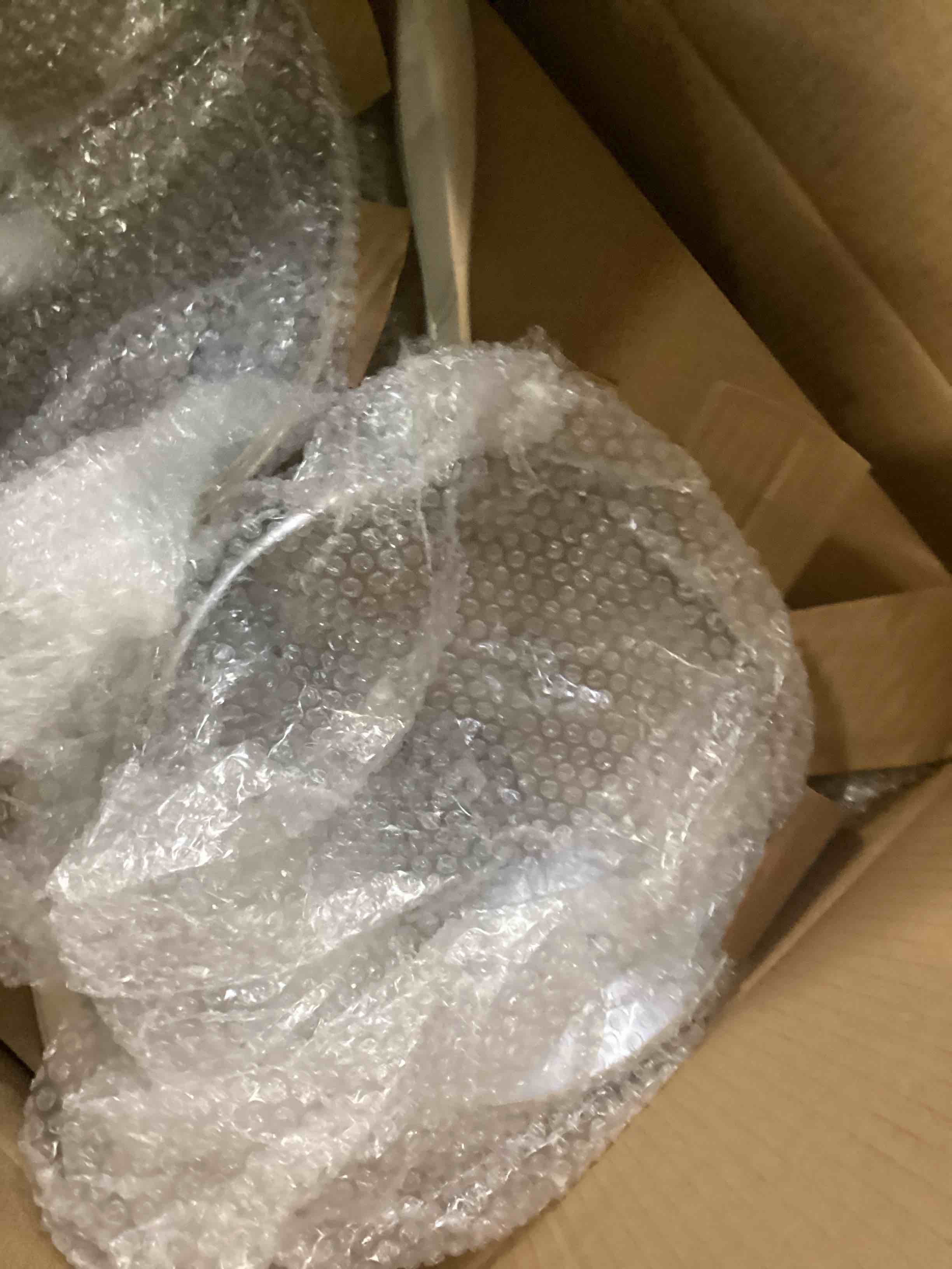 https://s3.amazonaws.com/lotting-images-prod/bidfta/TEA1524740_1737555757301.jpeg
