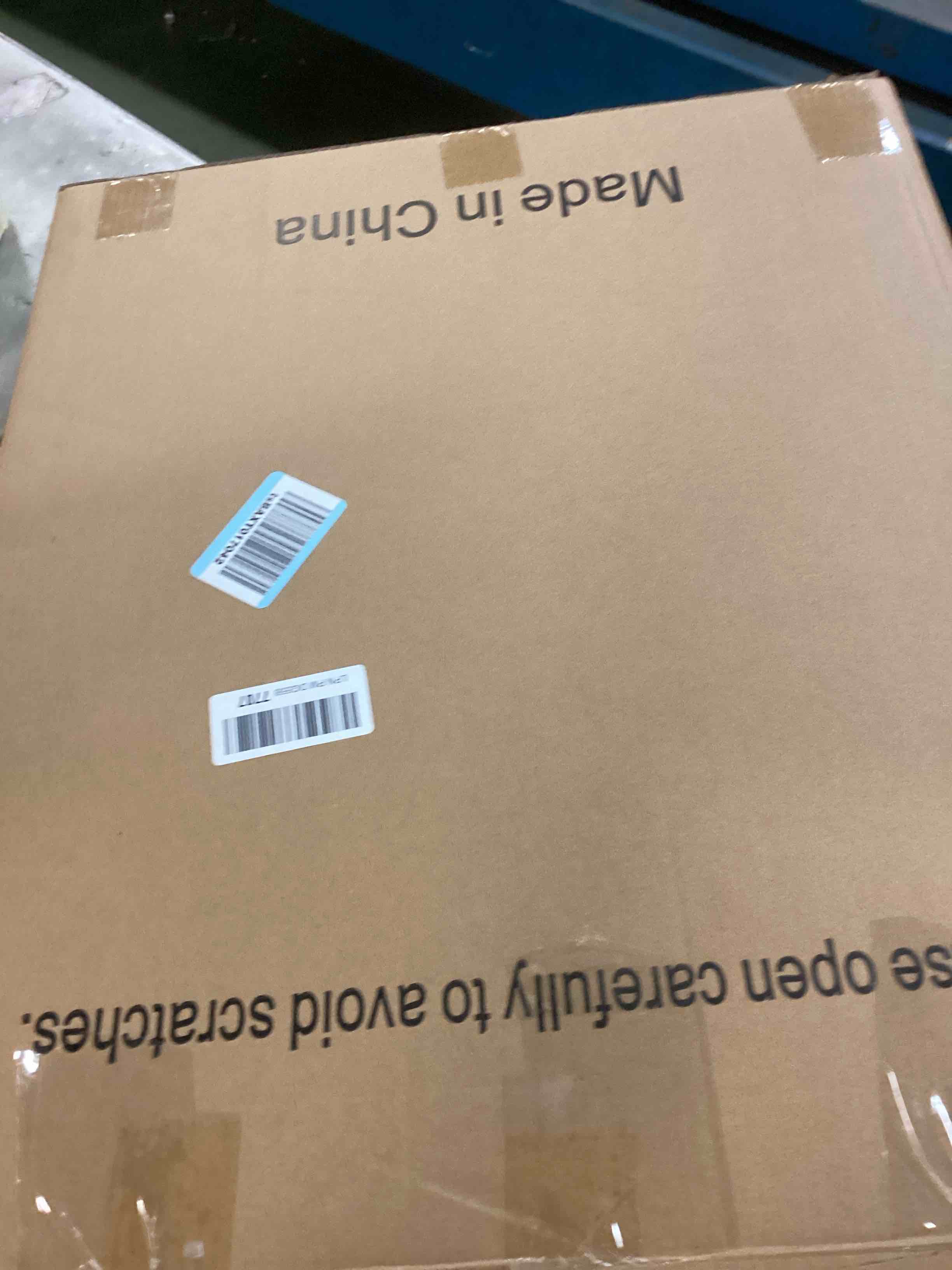 https://s3.amazonaws.com/lotting-images-prod/bidfta/TEA1525207_1735315068156.jpeg