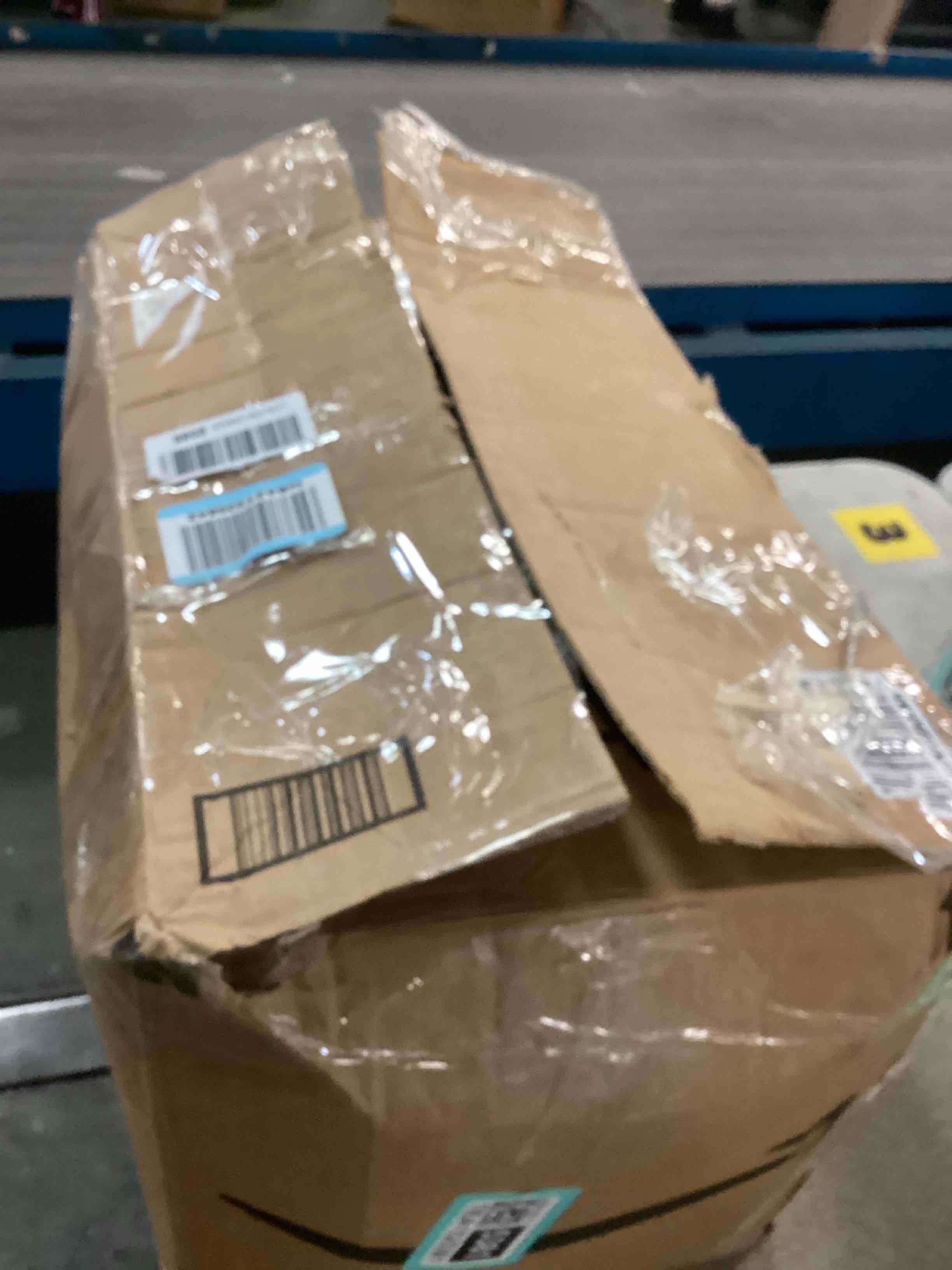 https://s3.amazonaws.com/lotting-images-prod/bidfta/TEA1525381_1735564115938.jpeg